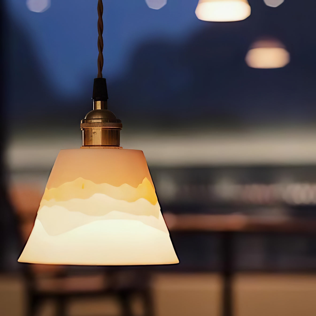 Mountains-Shadow-Pendant-Lamp_11