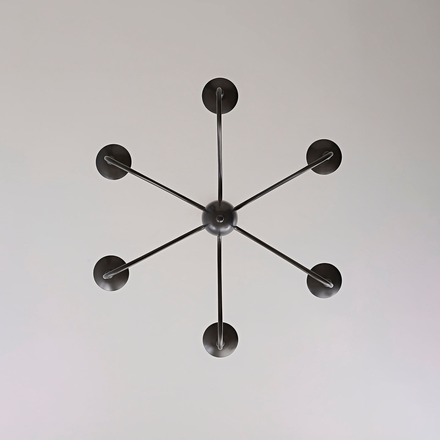 Mrhyswd_Black_Chandelier_4