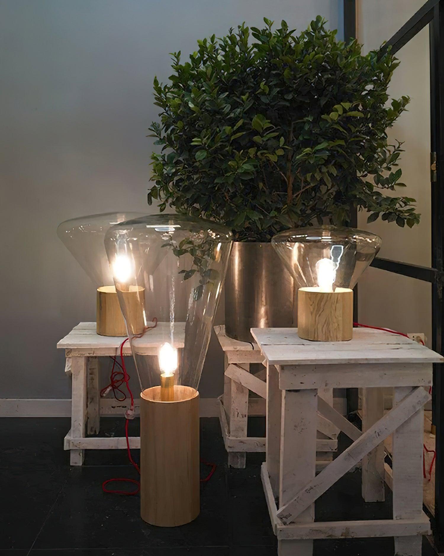 Muffins_Floor_Lamp_2