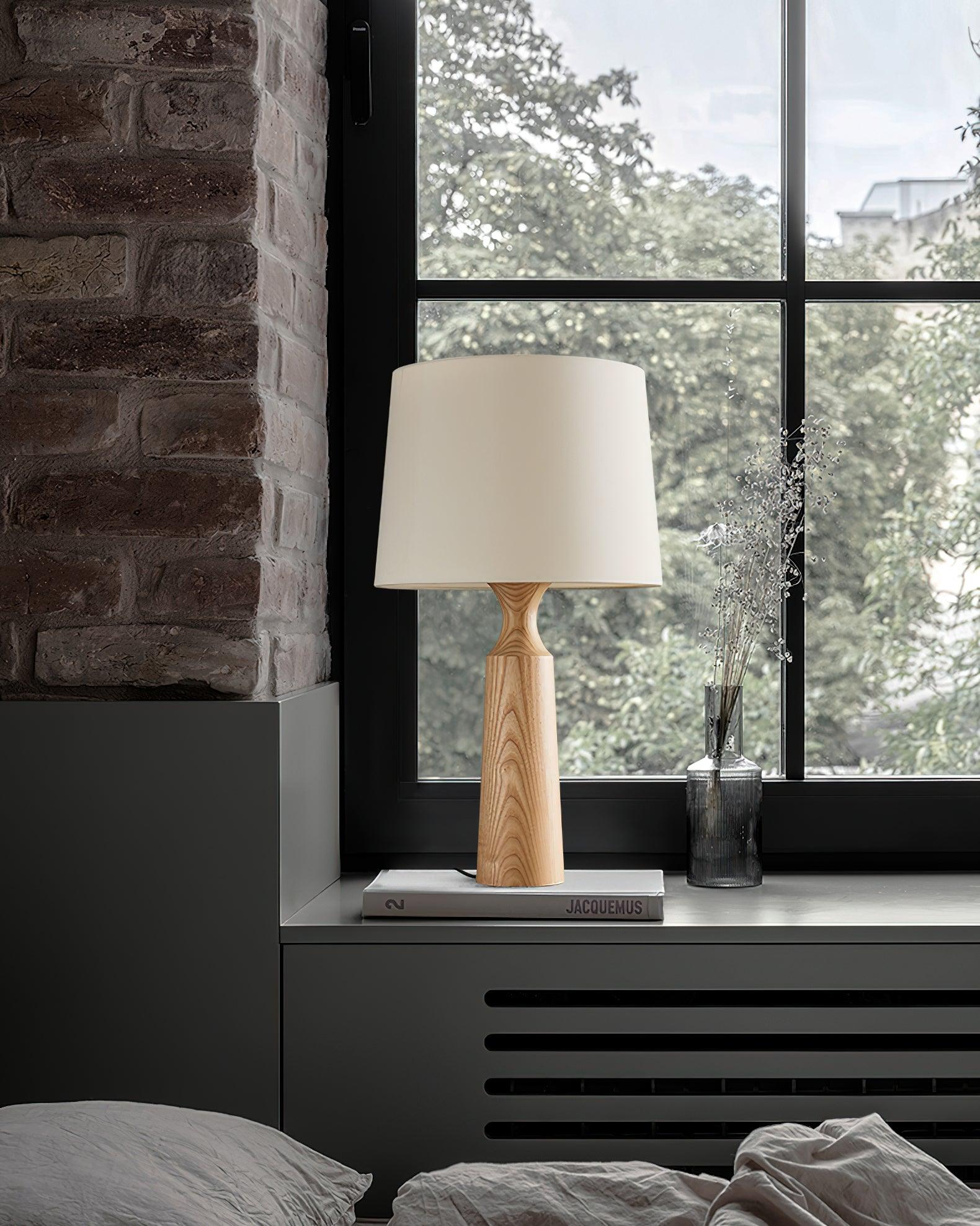 Muyuan_Table_Lamp_2