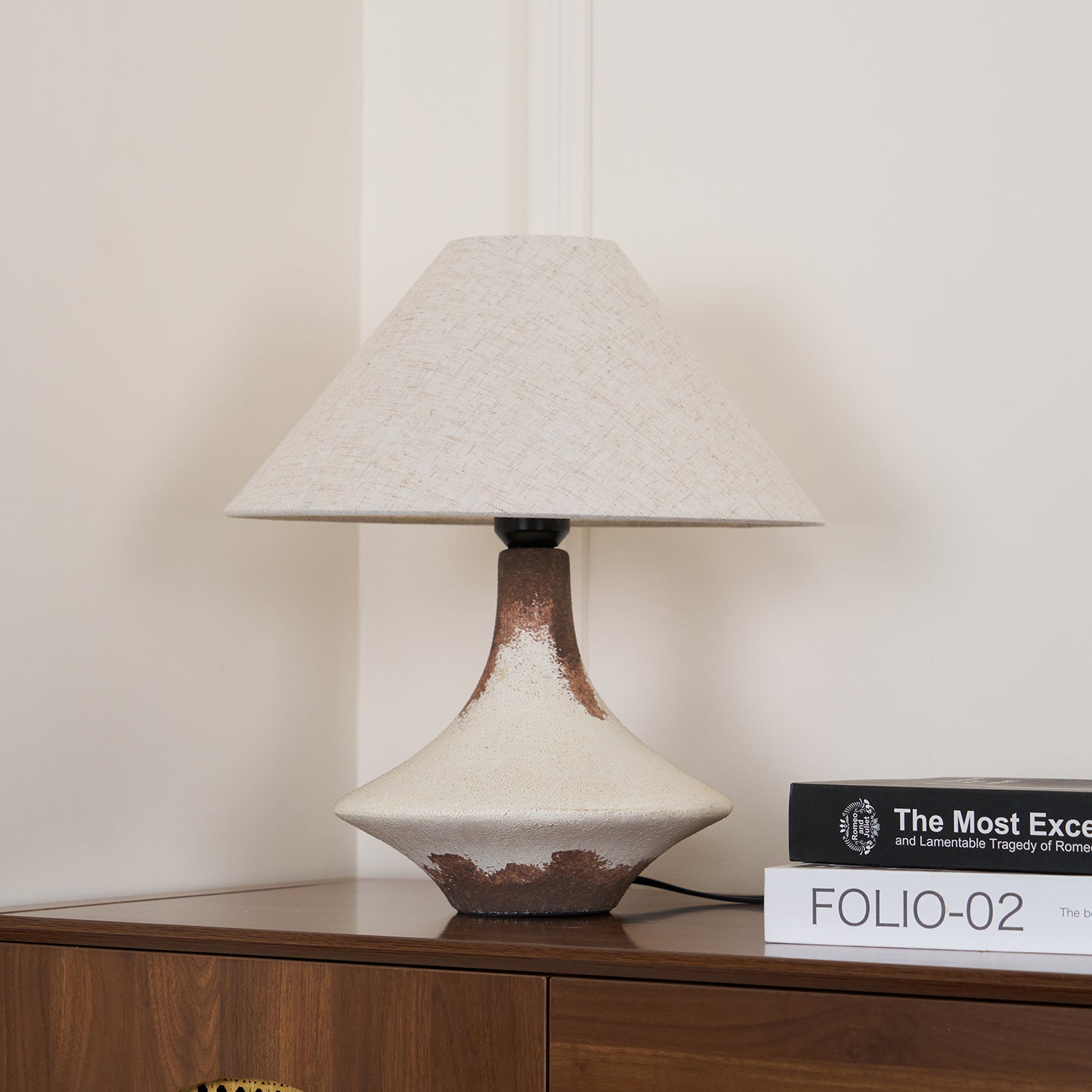 Napa_Valley_Table_Lamp._3