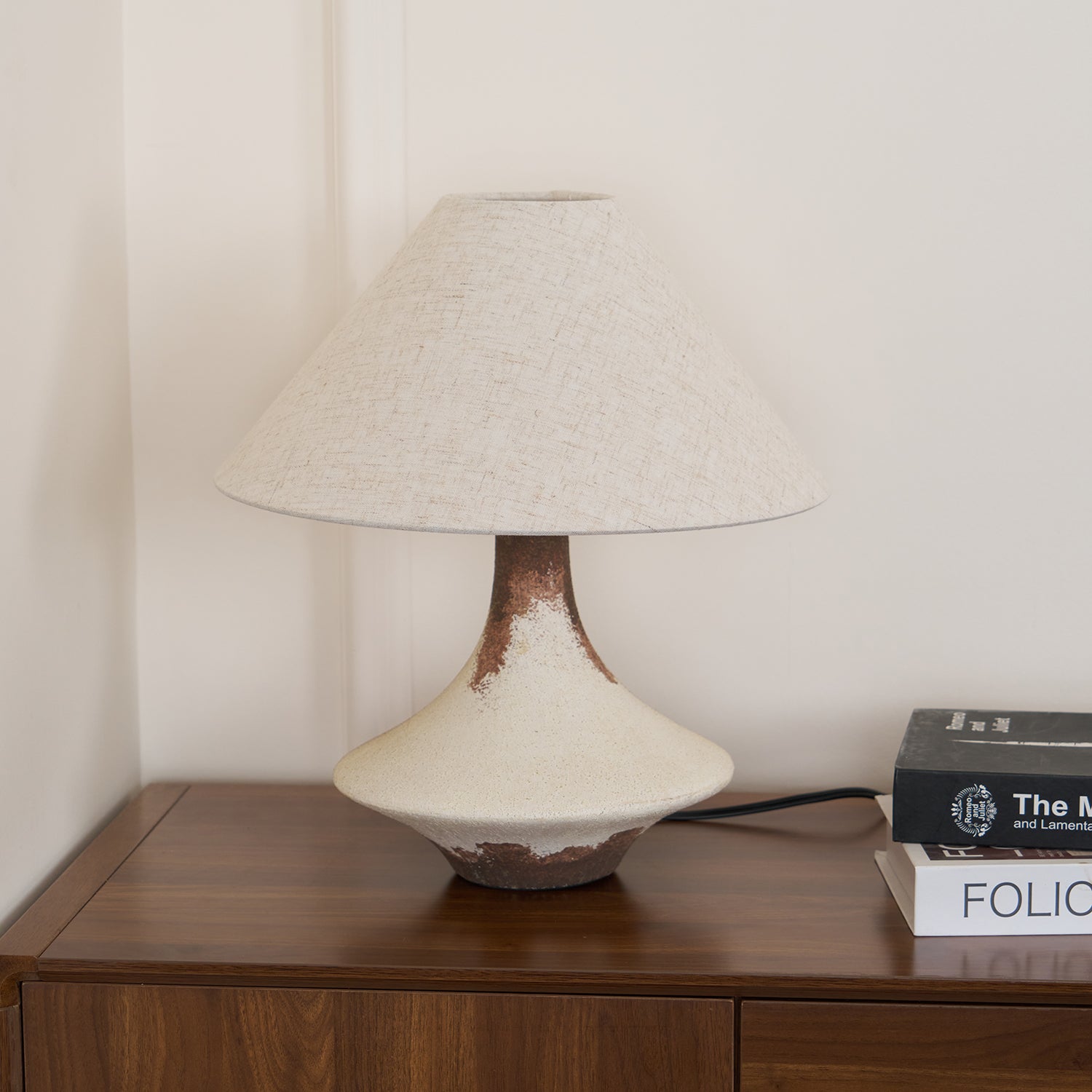 Napa_Valley_Table_Lamp._4