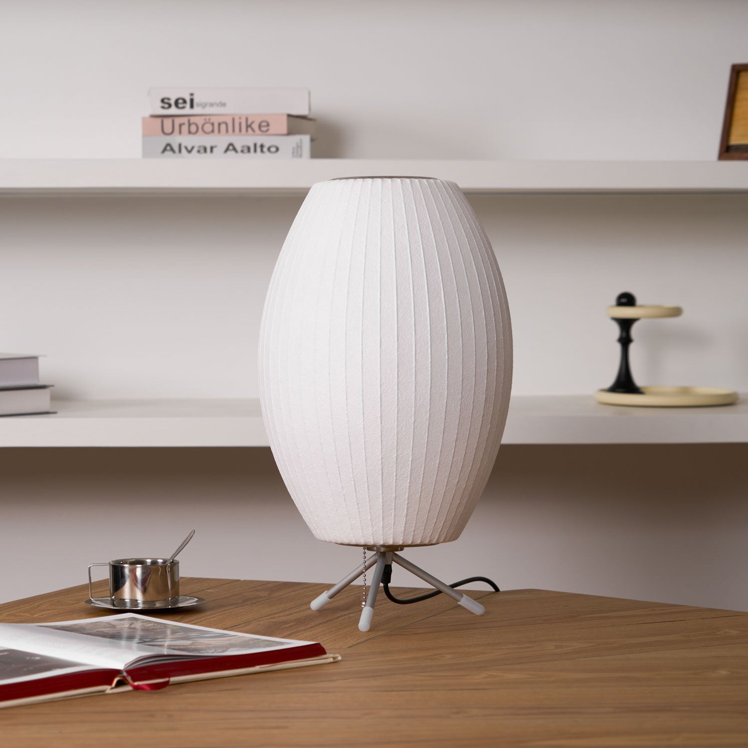 Nelson-Tripod-Table-Lamp-A-_2
