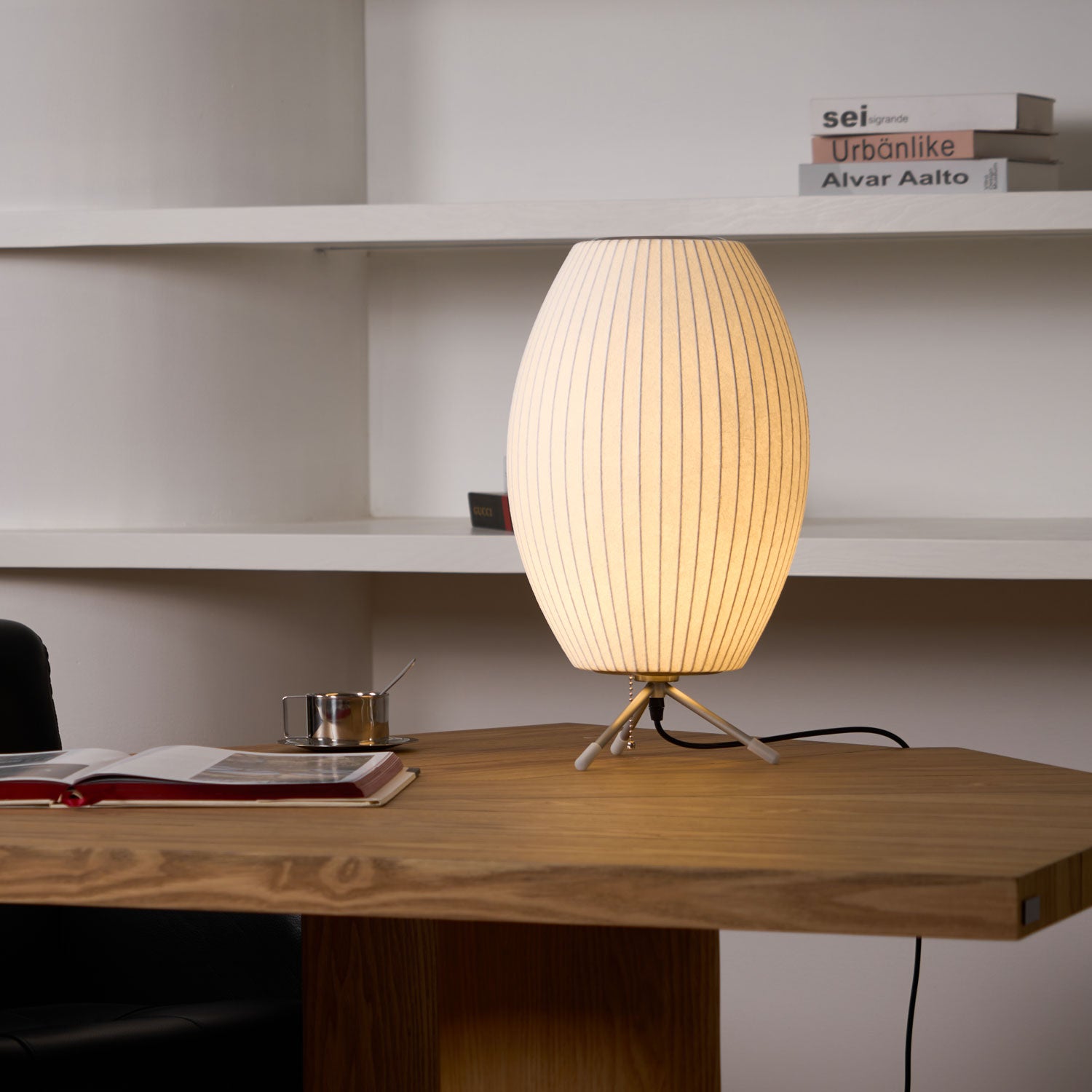 Nelson-Tripod-Table-Lamp-A-_5