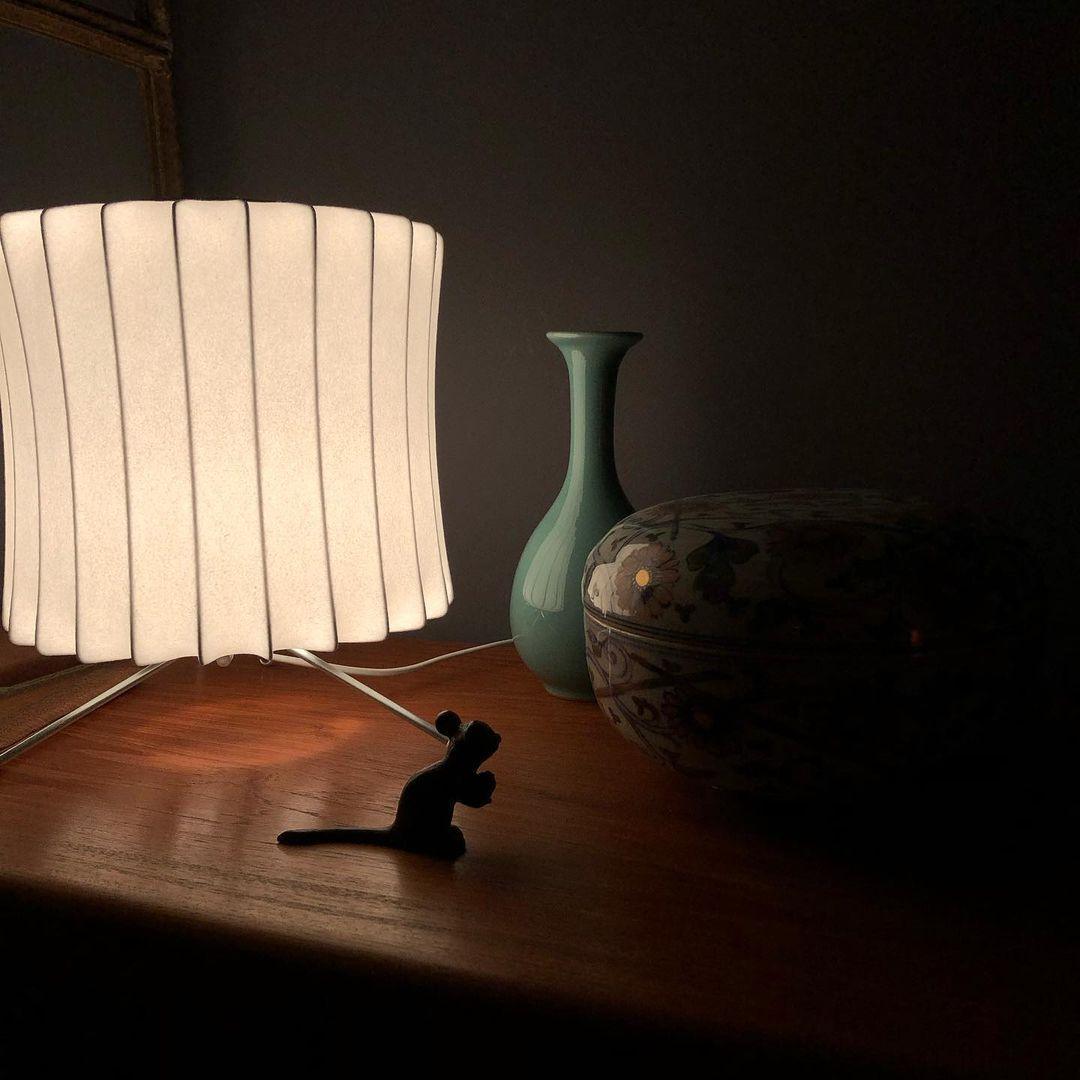 Nelson_Tripod_Table_Lamp_11