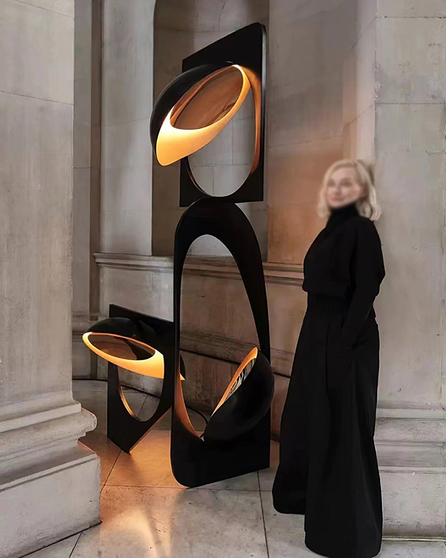Niamh_Barry_Sculpture_Floor_Lamp_13