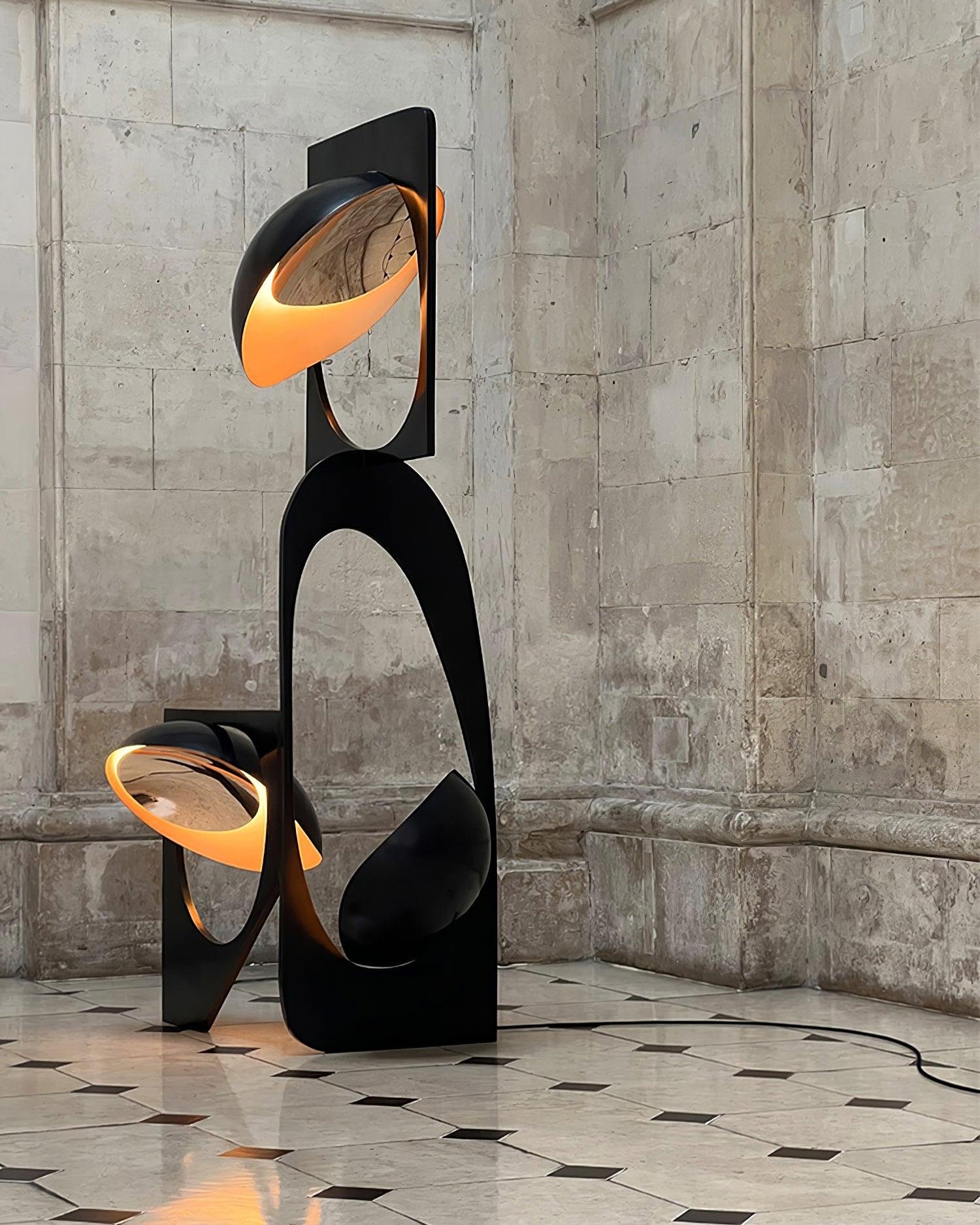 Niamh_Barry_Sculpture_Floor_Lamp_16