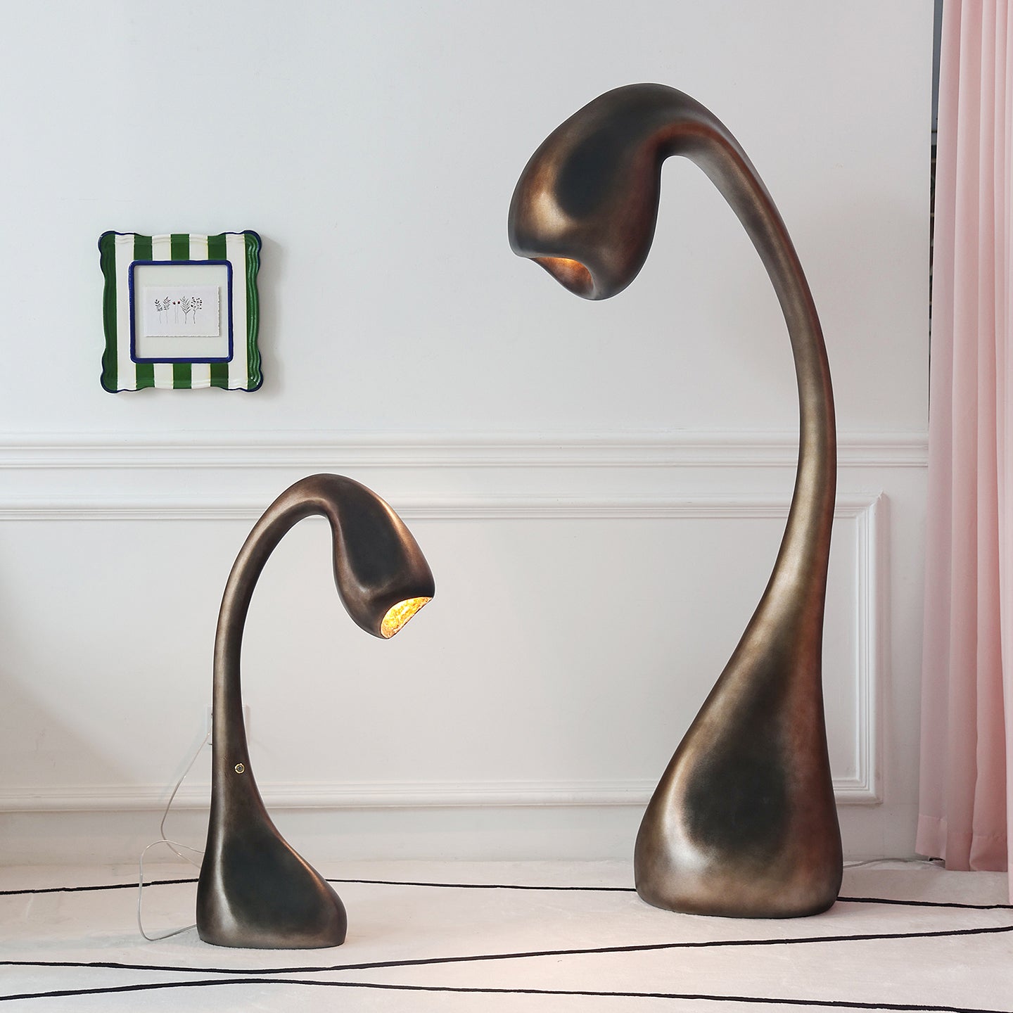 Noor-Grande-Sculptural-Floor-Lamp_11