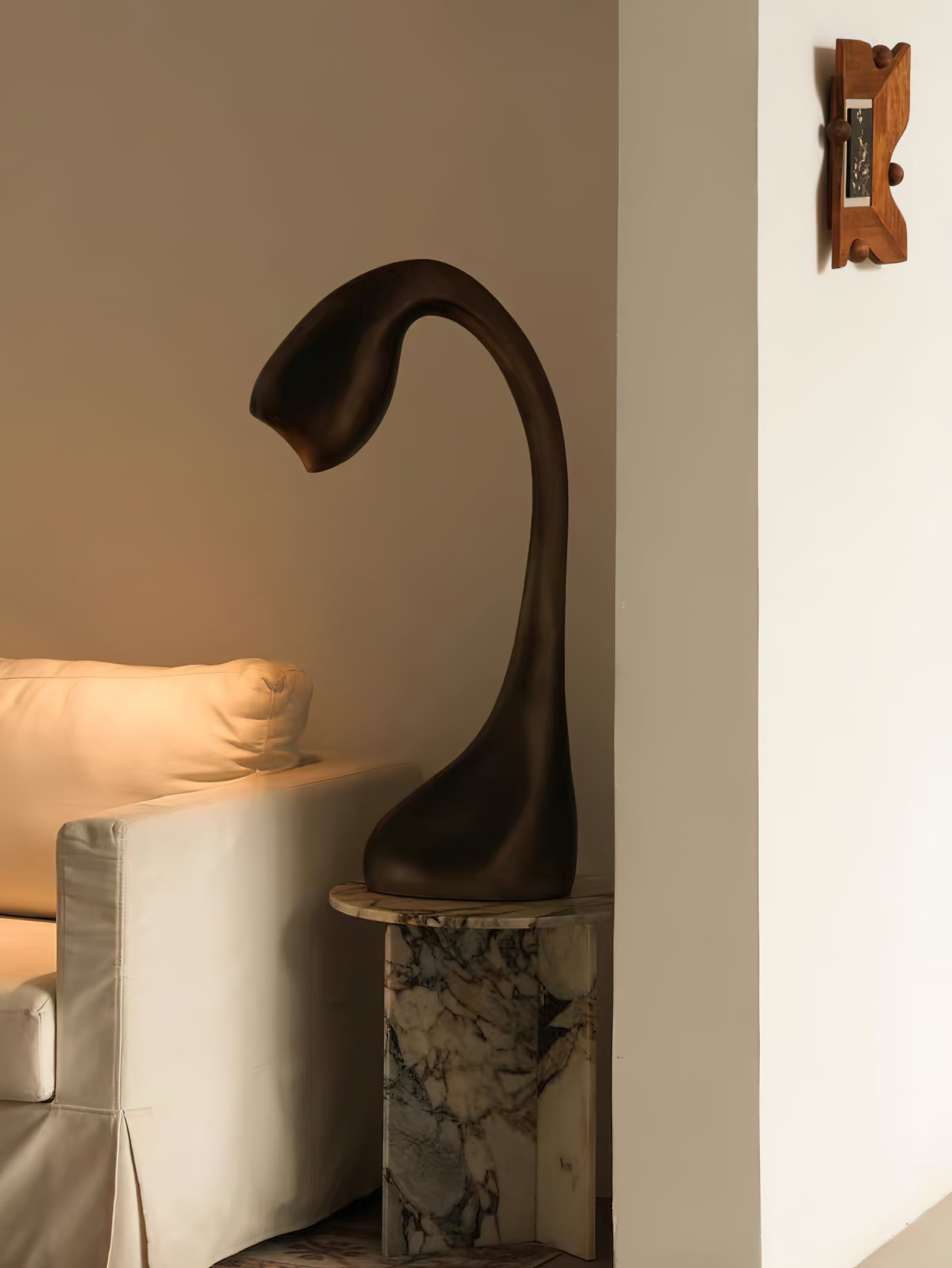 Noor-Grande-Sculptural-Floor-Lamp_13