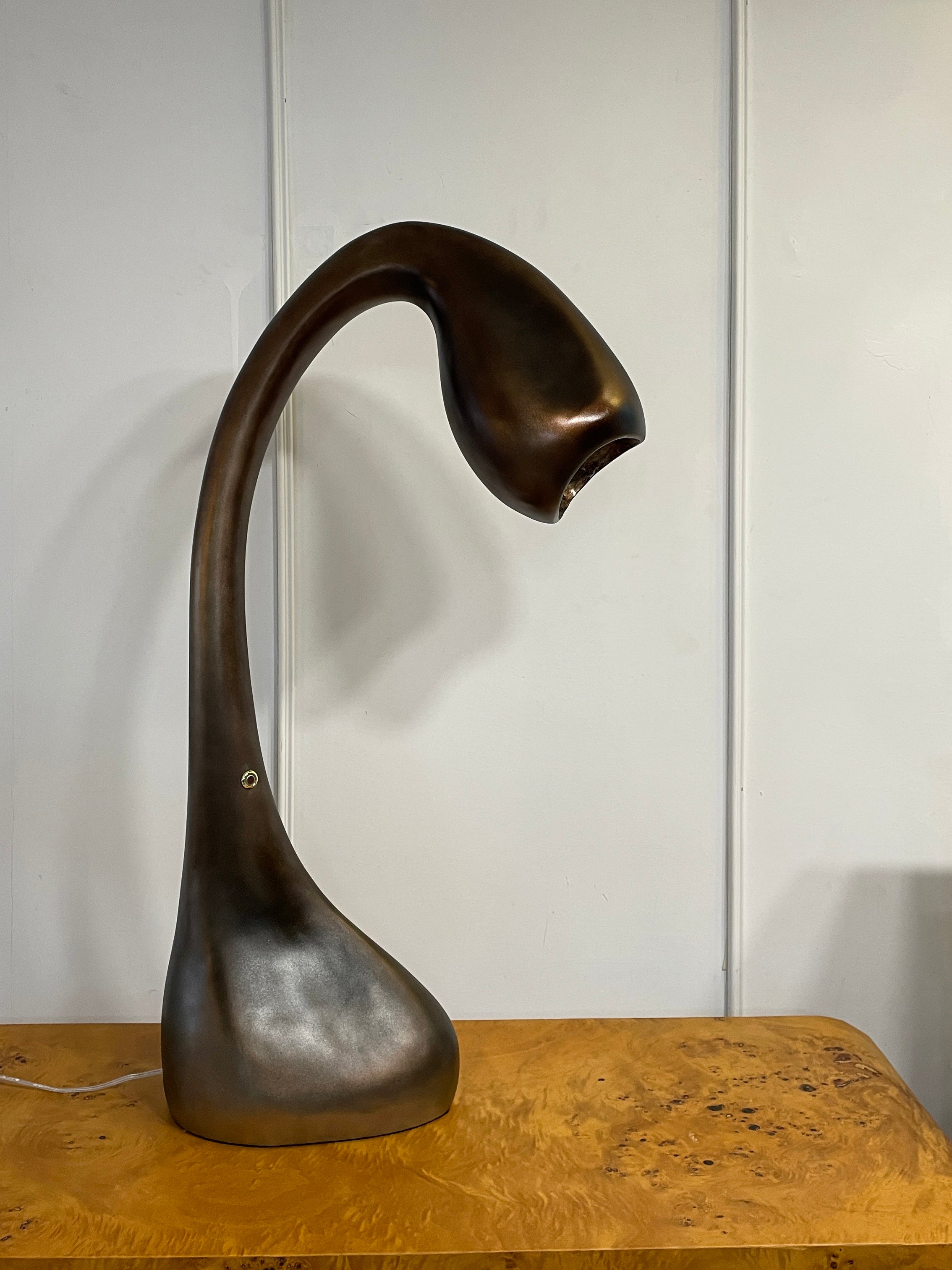 Noor-Grande-Sculptural-Floor-Lamp_25