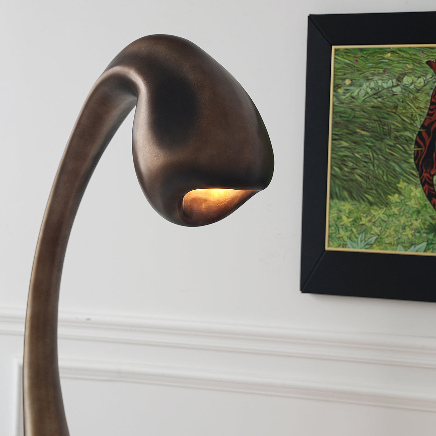 Noor-Grande-Sculptural-Floor-Lamp_26