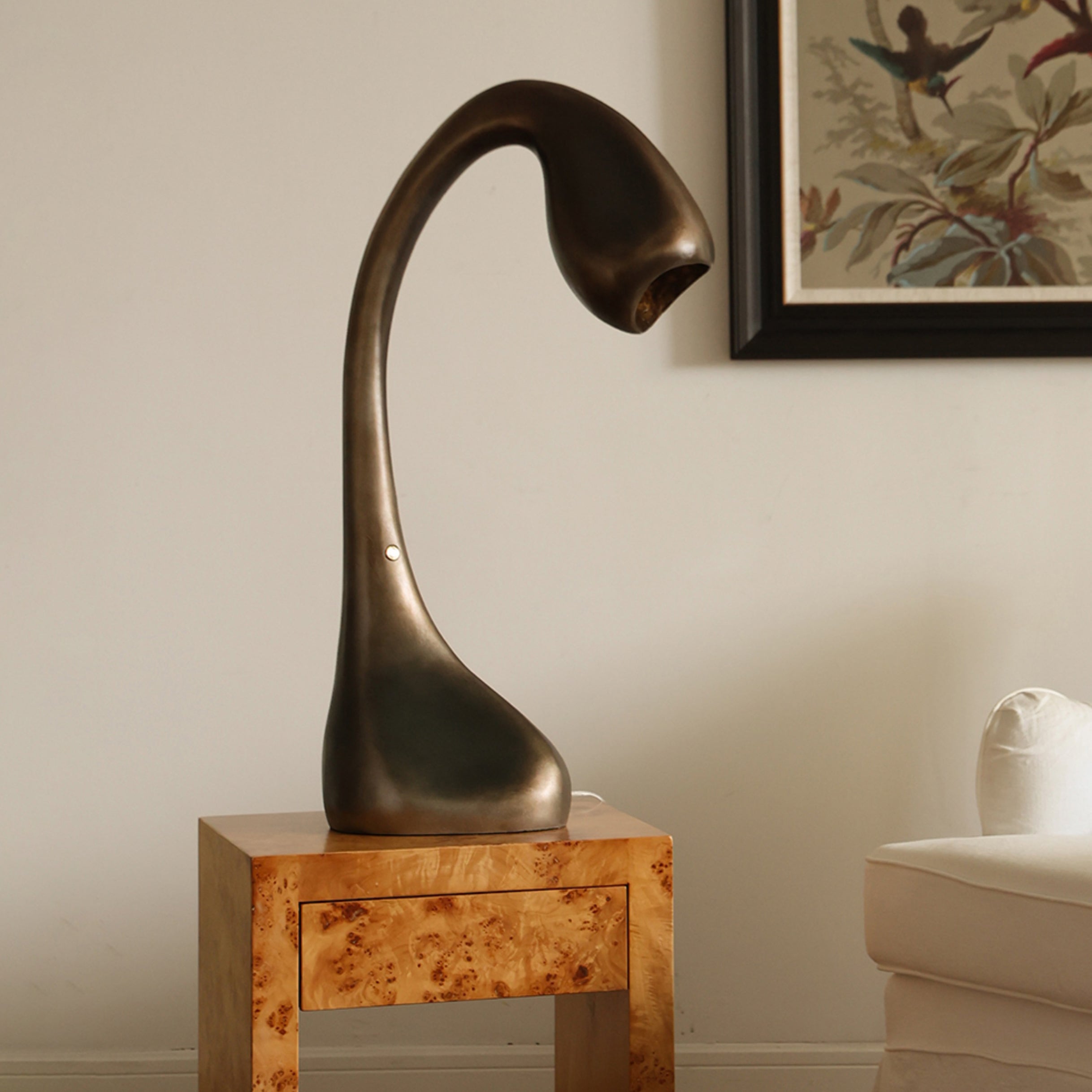 Noor-Grande-Sculptural-Floor-Lamp_8