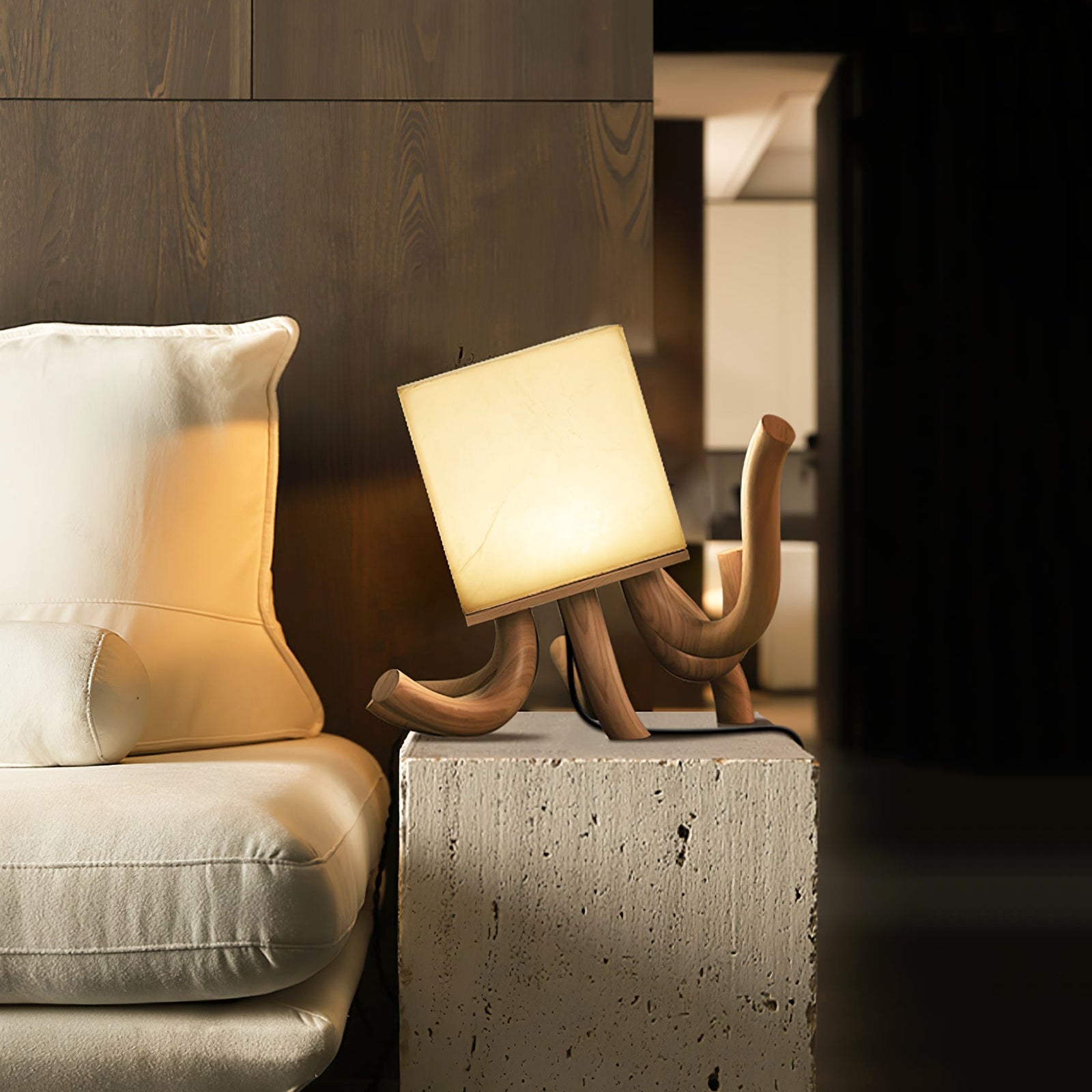 Octavia_Alabaster_Table_Lamp_2