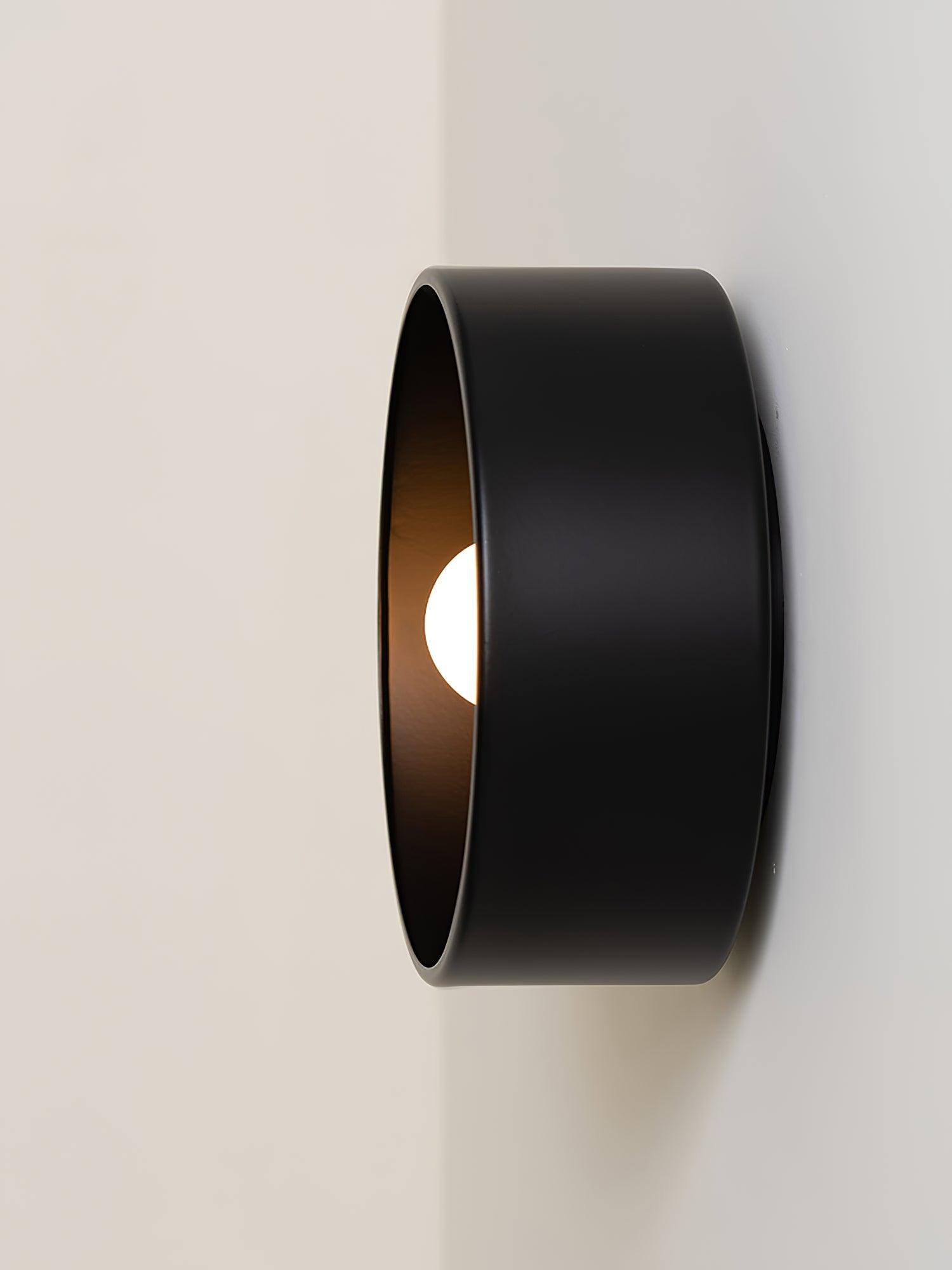 Odis_Sconce_11