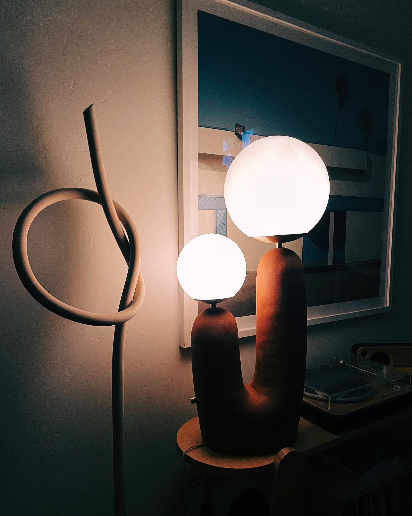 Oo_Ceramics_Table_Lamp_21