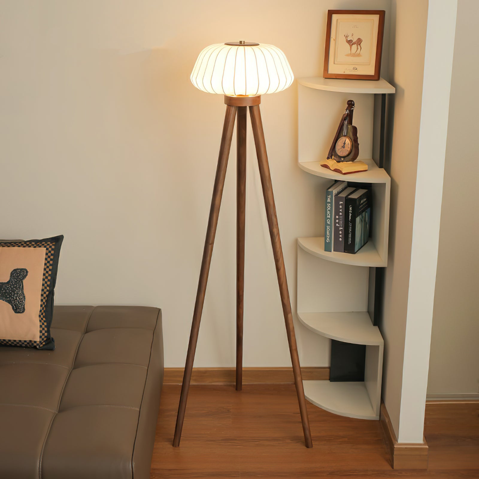 Orbit_Tripod_Floor_Lamp_9