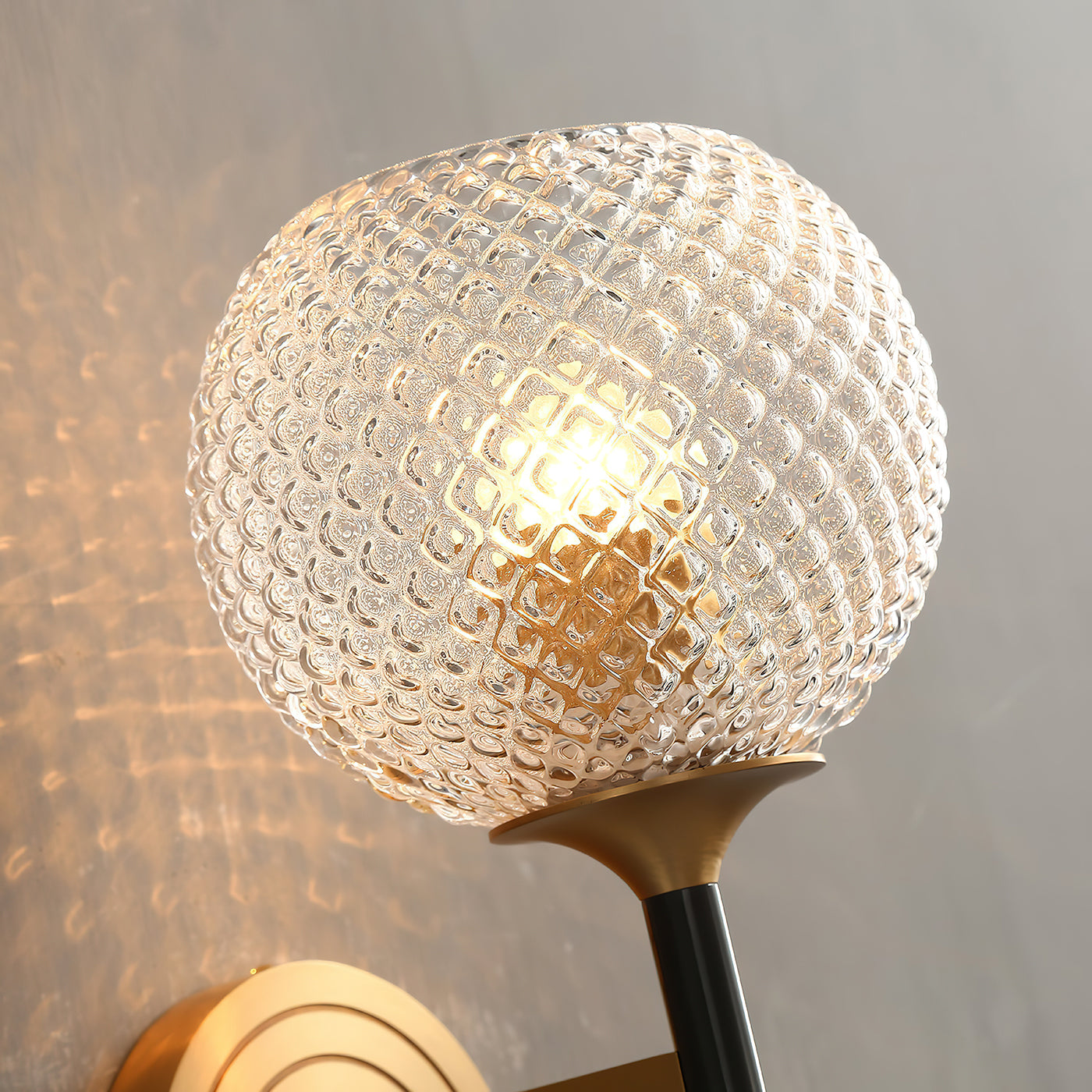 Orrefors_Ball_Brass_Wall_Lamp_1