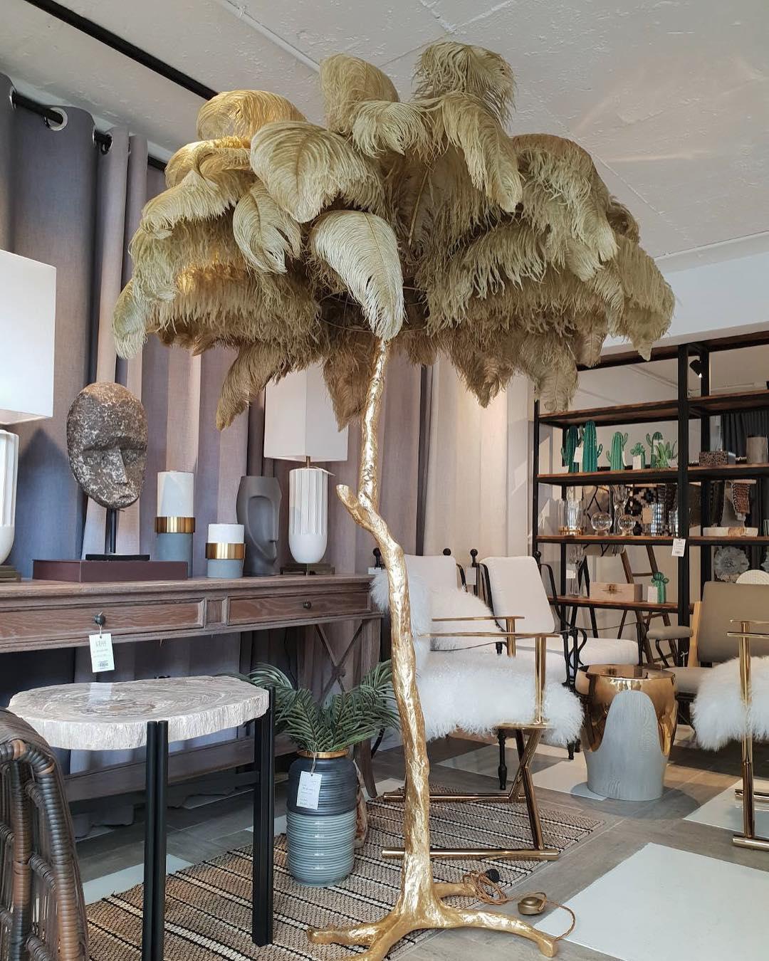 Ostrich_Feather_Floor_Light_31