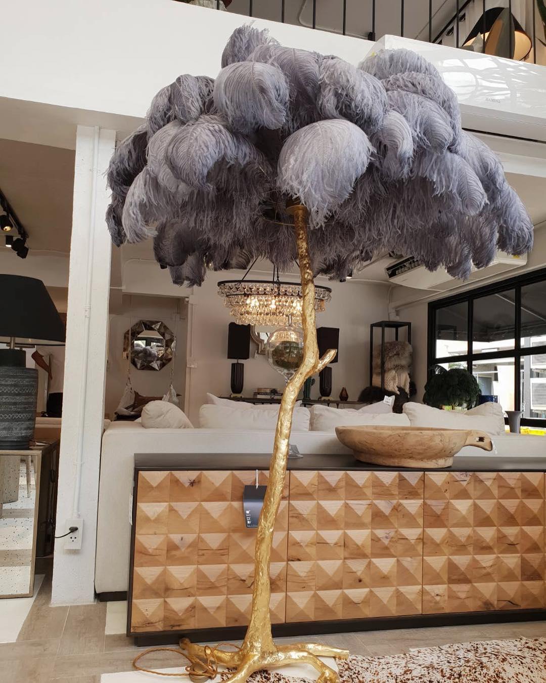 Ostrich_Feather_Floor_Light_55