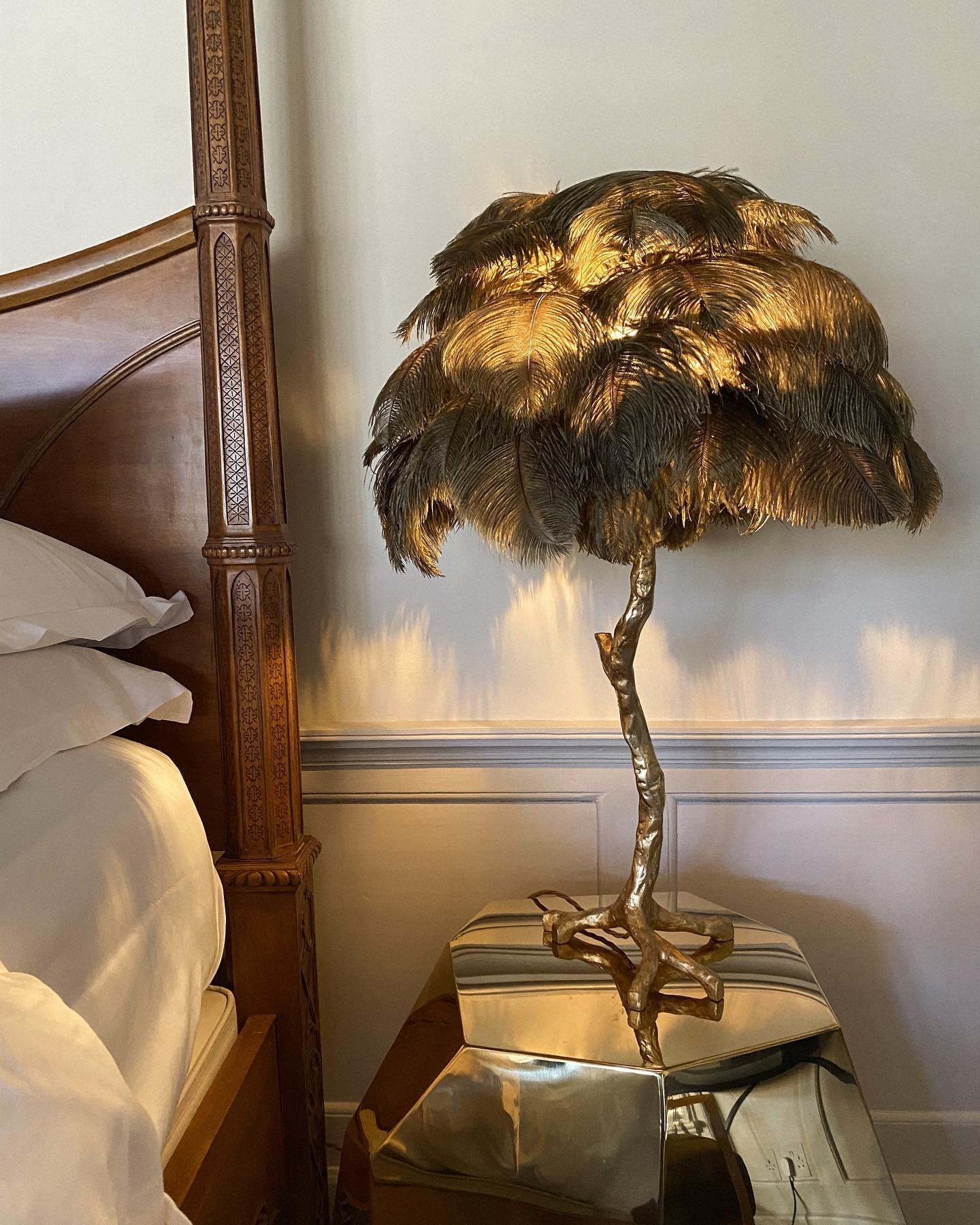 Ostrich_Feather_Table_Lamp_54