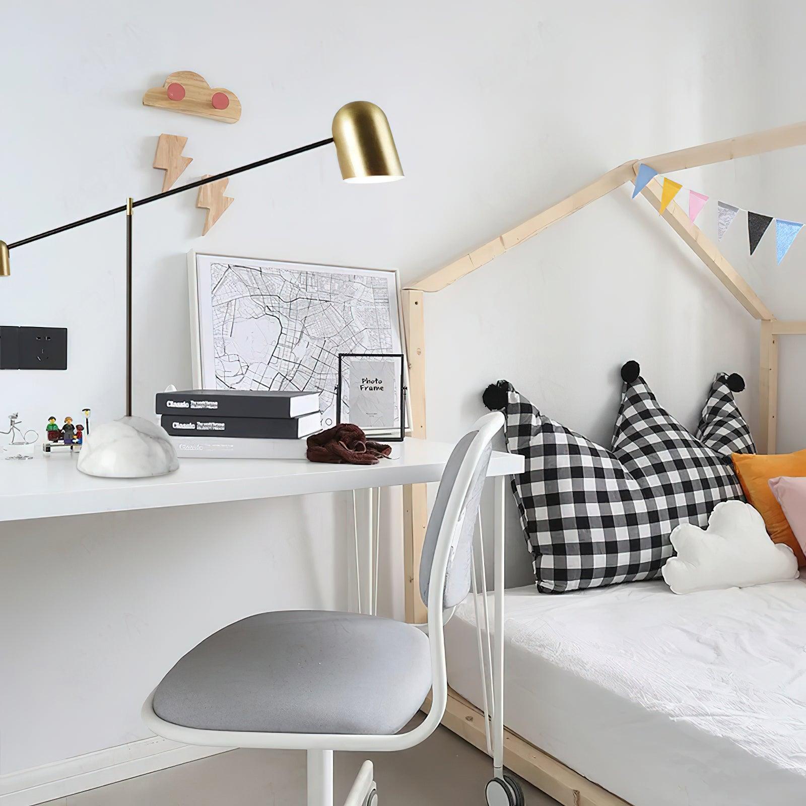 Pabula_Table_Lamp_1
