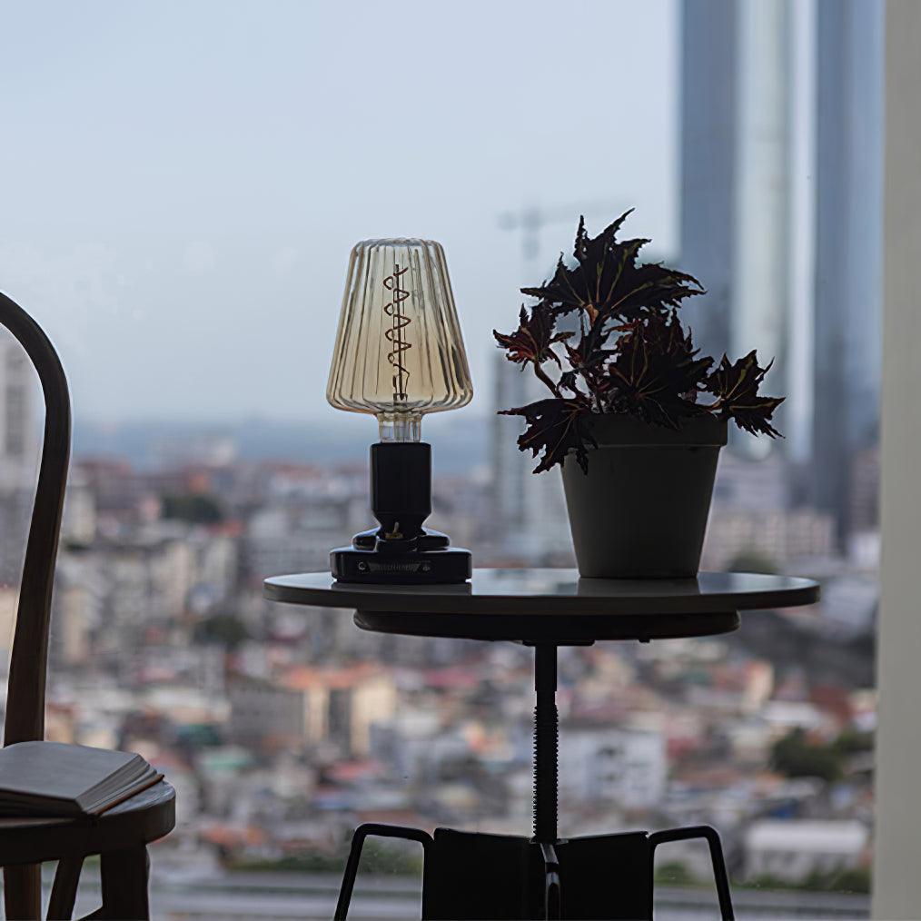 Pastry_Table_Lamp_8