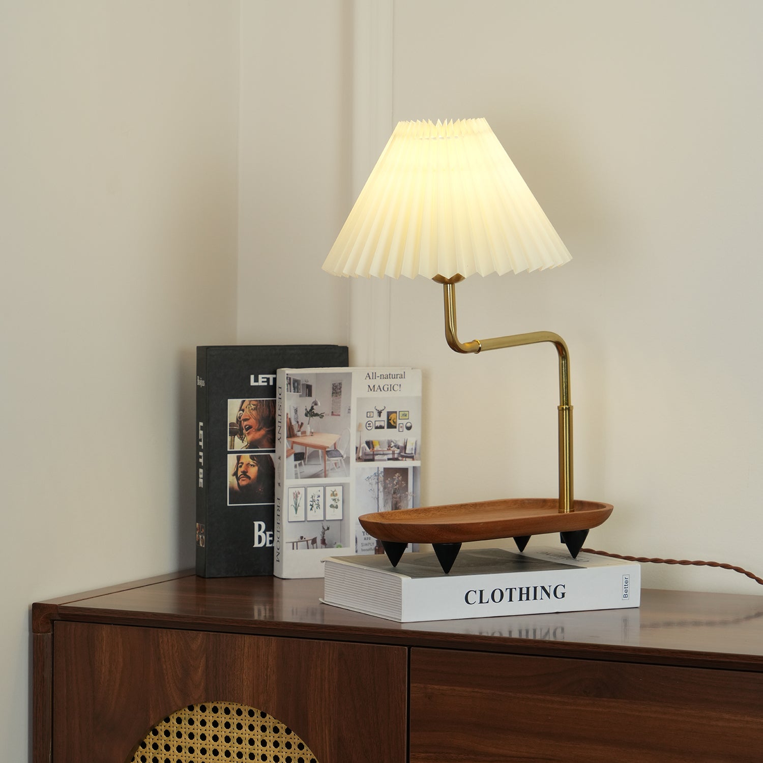 Pia_TL_Table_Lamp._3