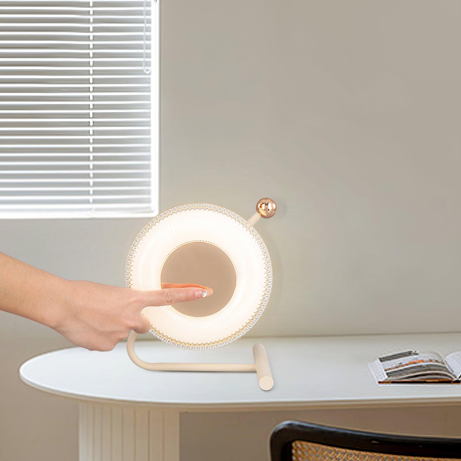 Pixo_Table_Lamp_8