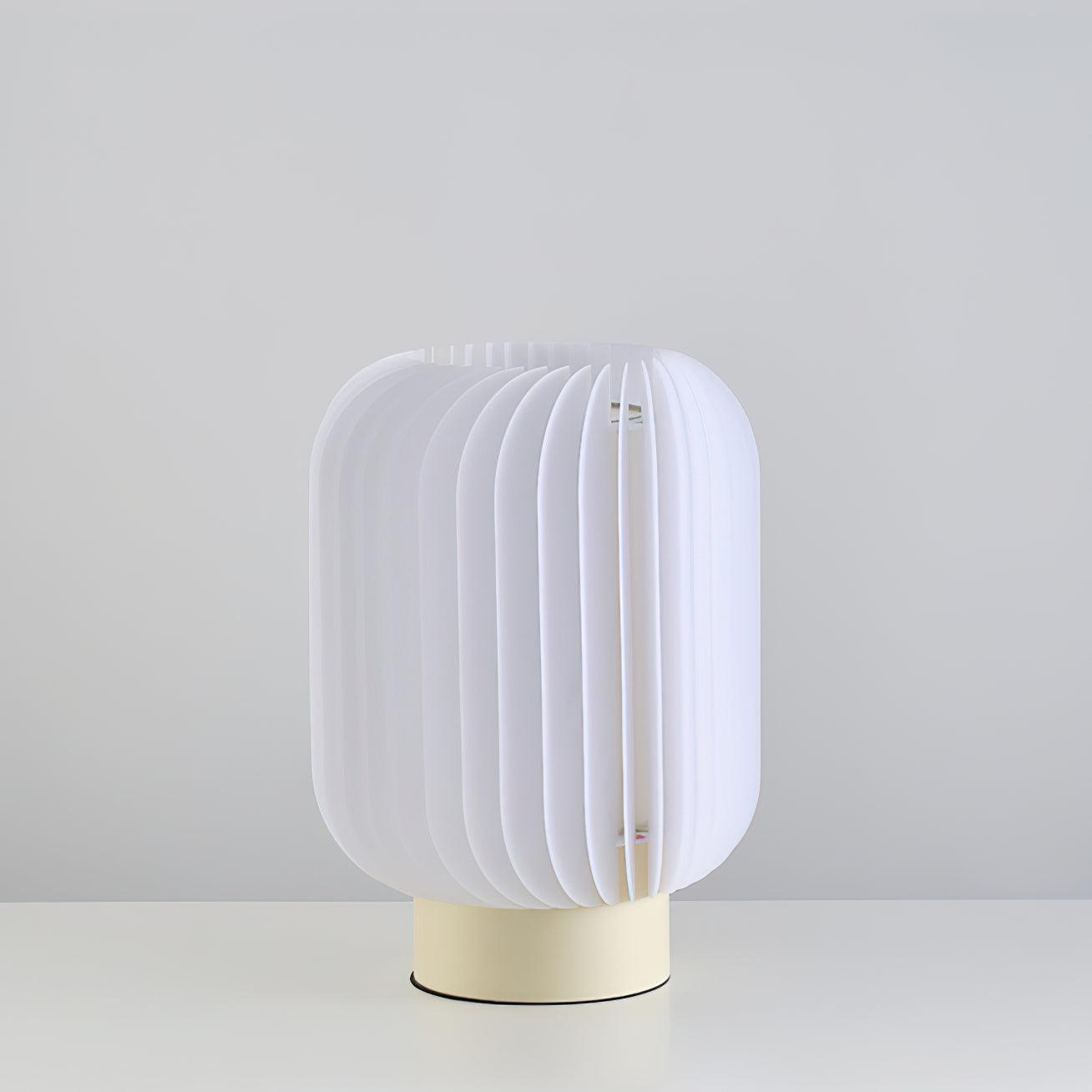 Pleated_Table_Lamp_3