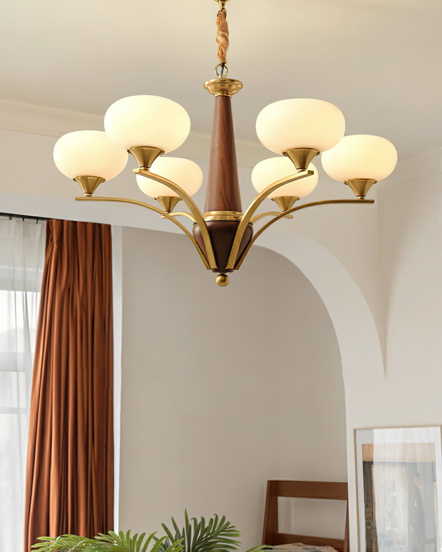 Pointed_Chandelier_8