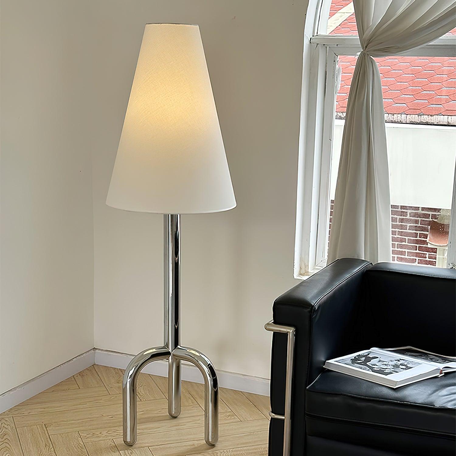 Pompidou_Floor_Lamp_9