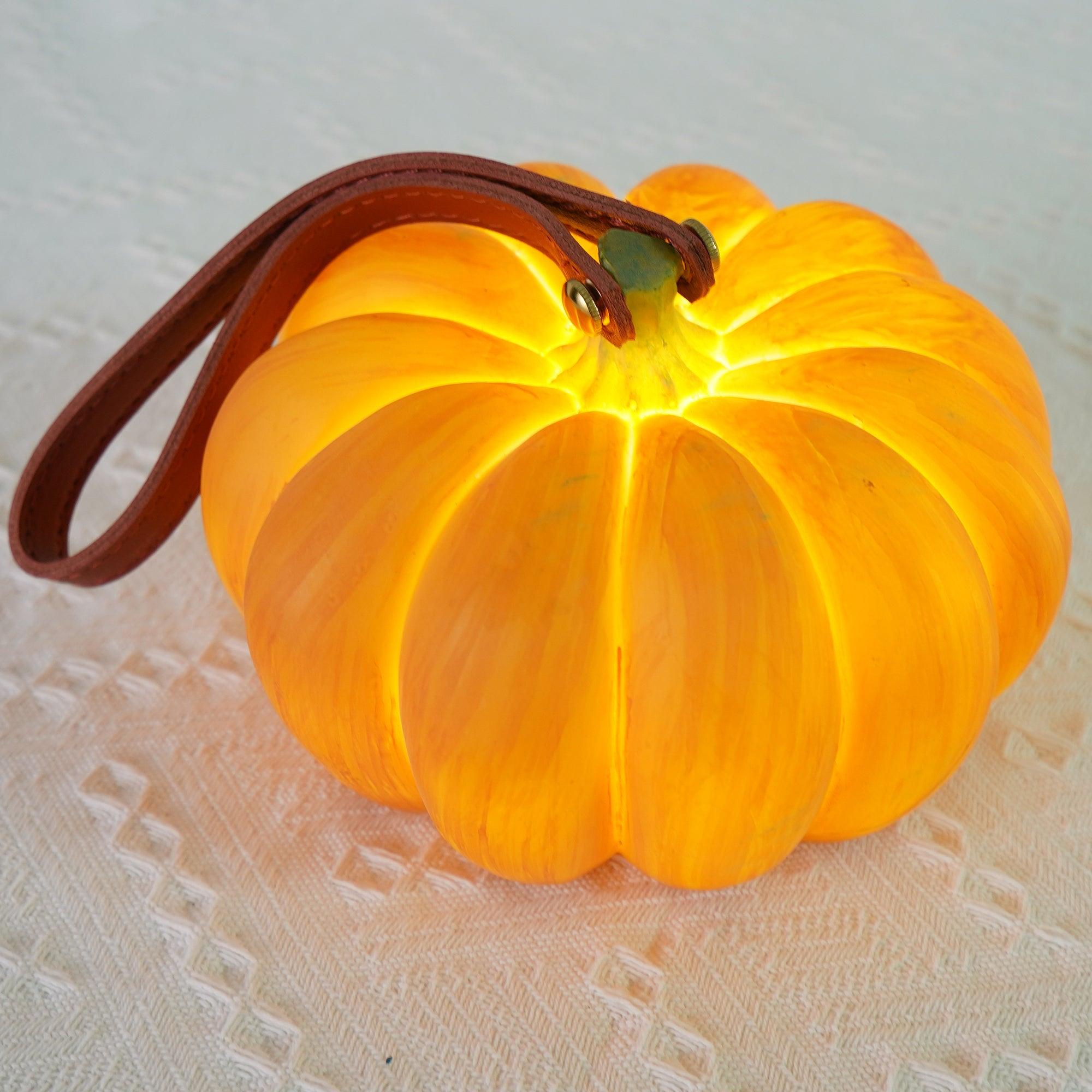 Portable_Pumpkin_Table_Lamp_30