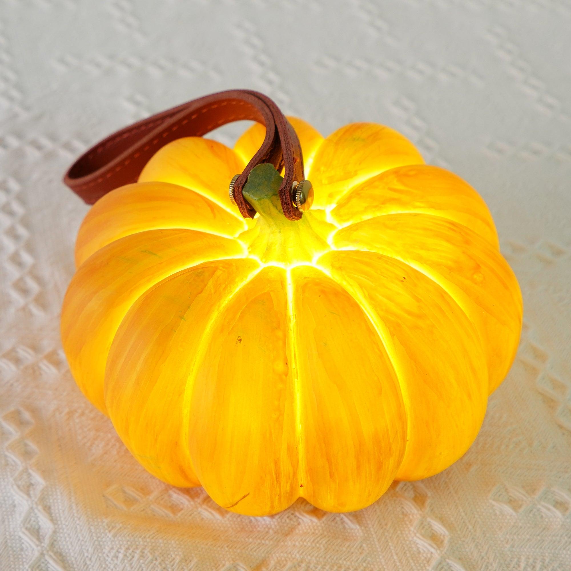 Portable_Pumpkin_Table_Lamp_31