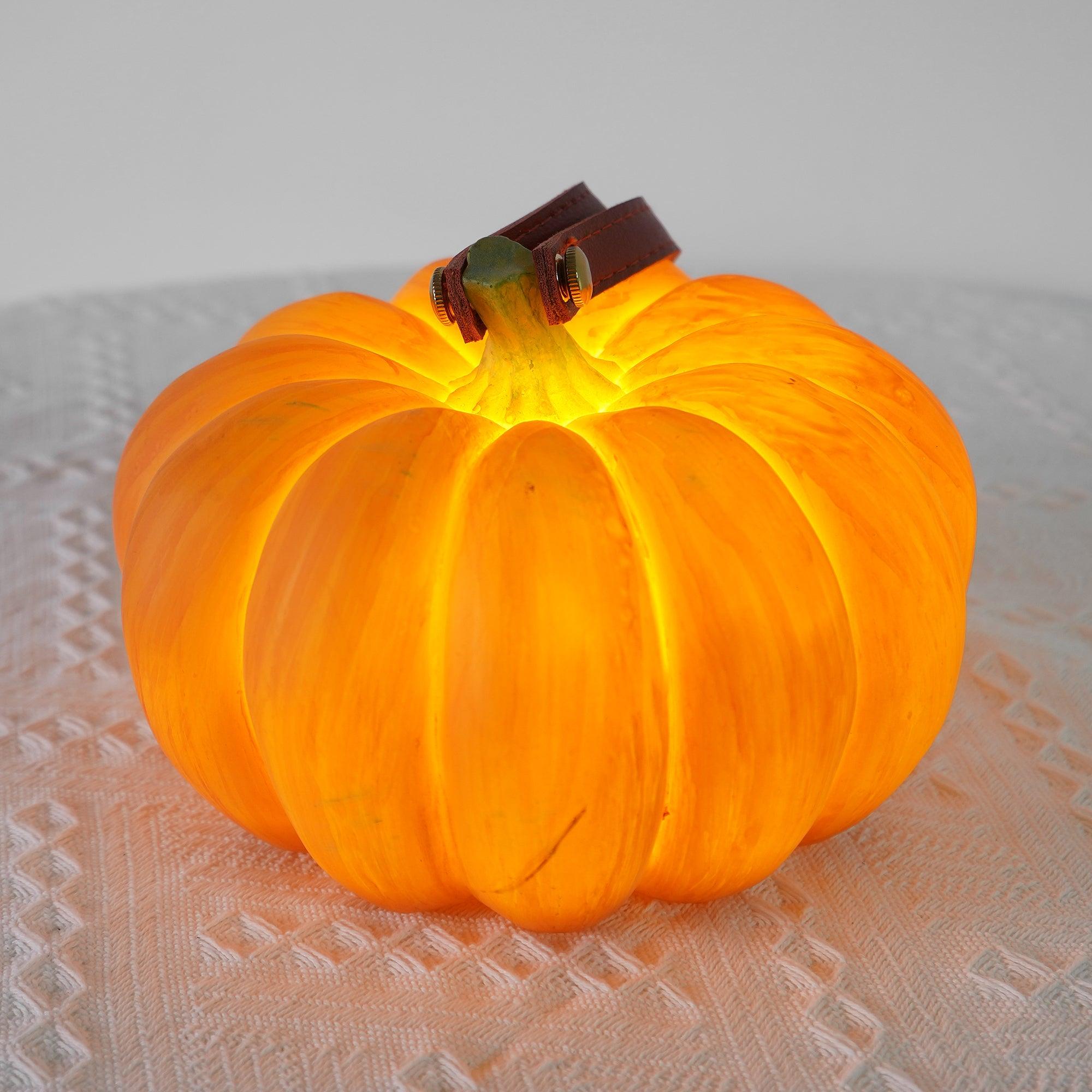 Portable_Pumpkin_Table_Lamp_37