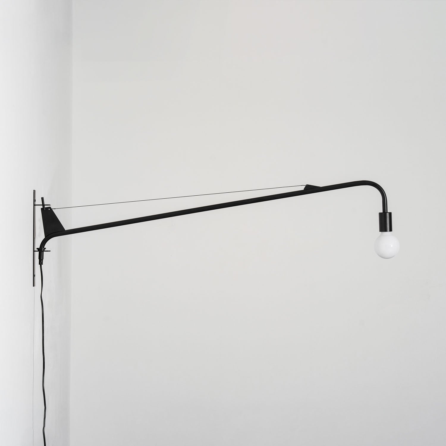 Prouve-Petite-Potence-Wall-Lamp-_1