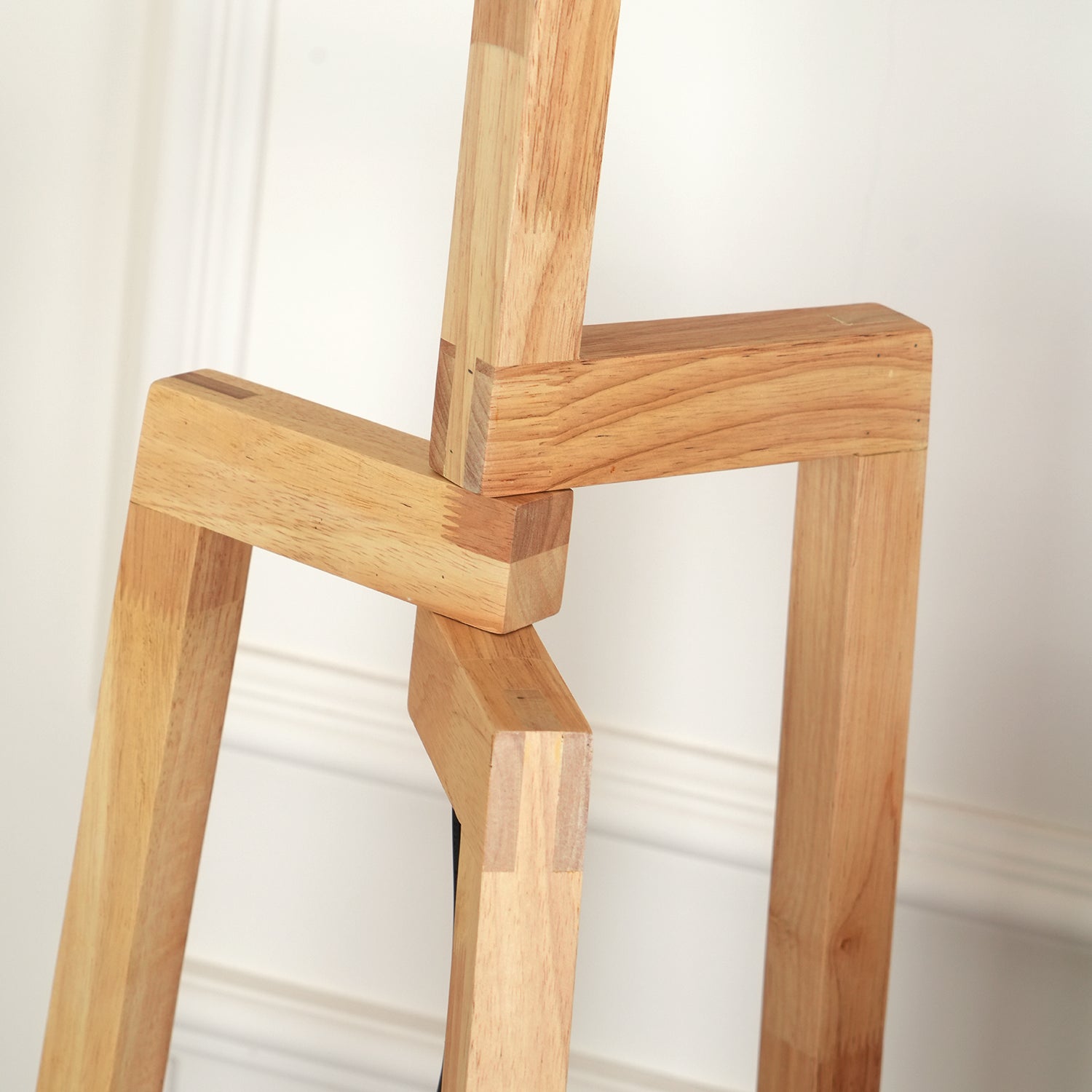 Puccio_Tripod_Floor_Lamp_6