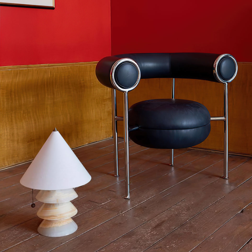 Pyramid_Glow_Table_Lamp_2_1d85057f-7cac-4fb5-9d05-cf8b846f213e