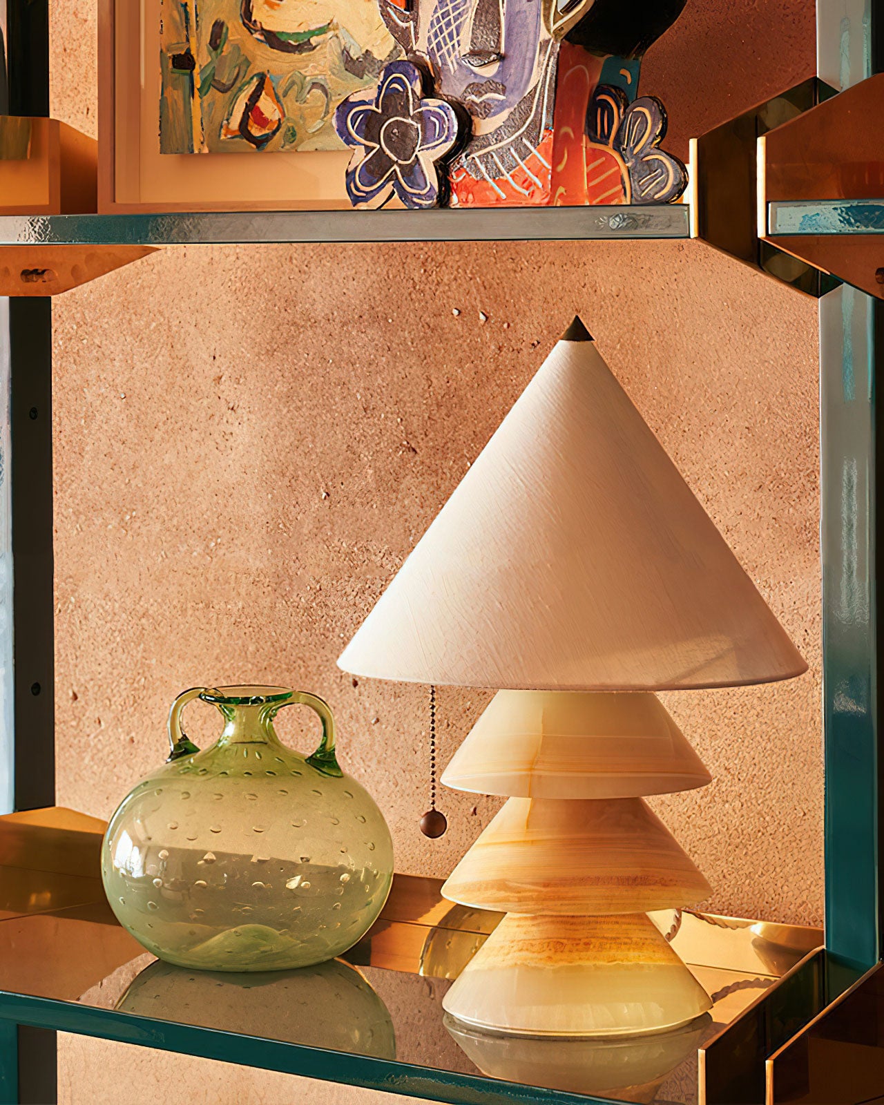 Pyramid_Glow_Table_Lamp_7_c3e6275e-105c-4d4a-9950-ebb1643a75cc