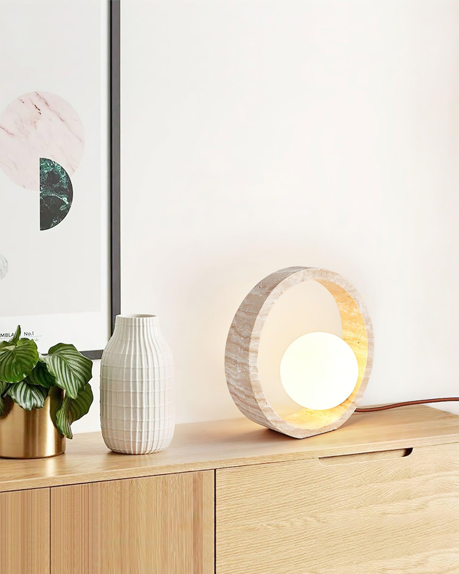 Q_Circle_Table_Lamp_1