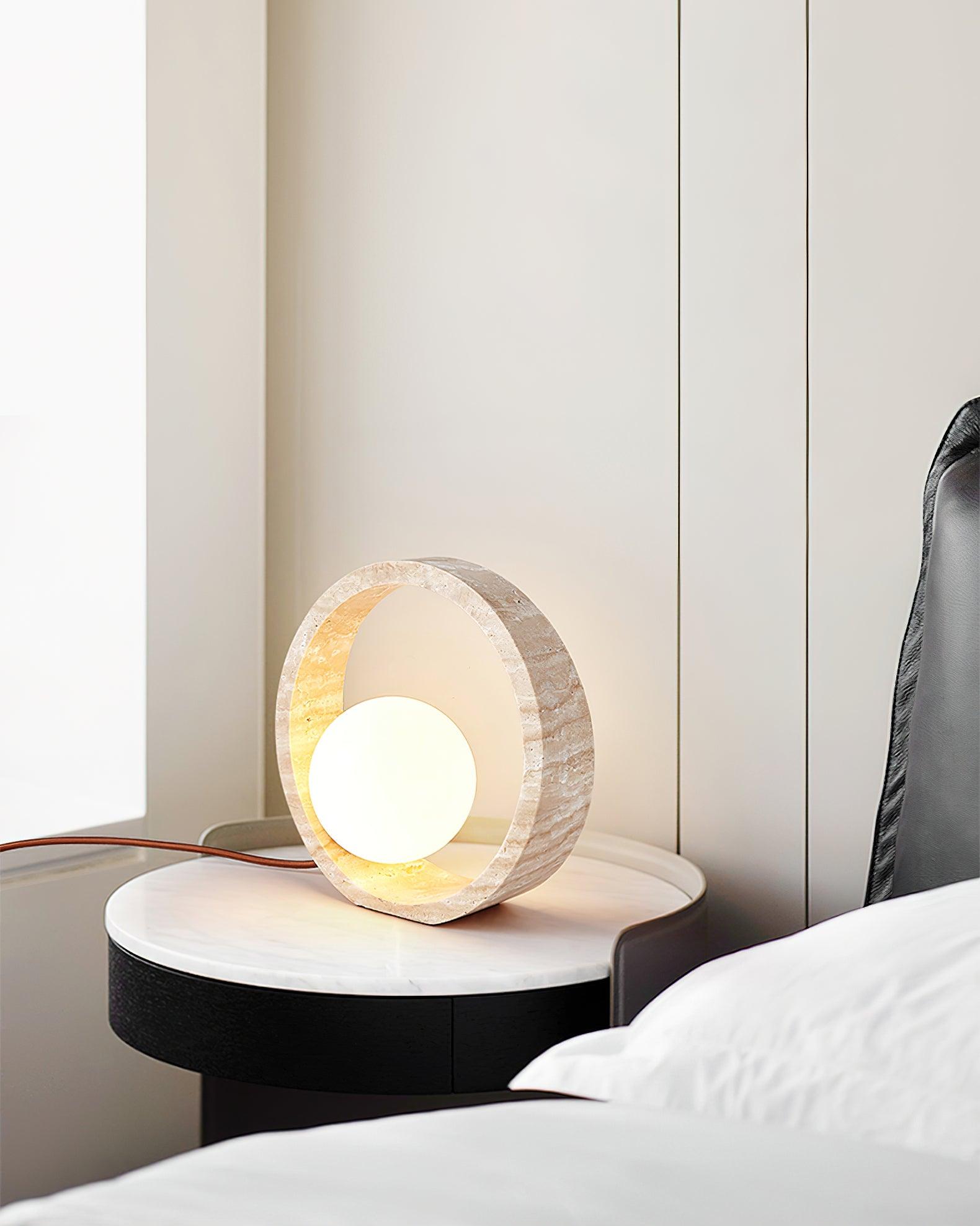 Q_Circle_Table_Lamp_3