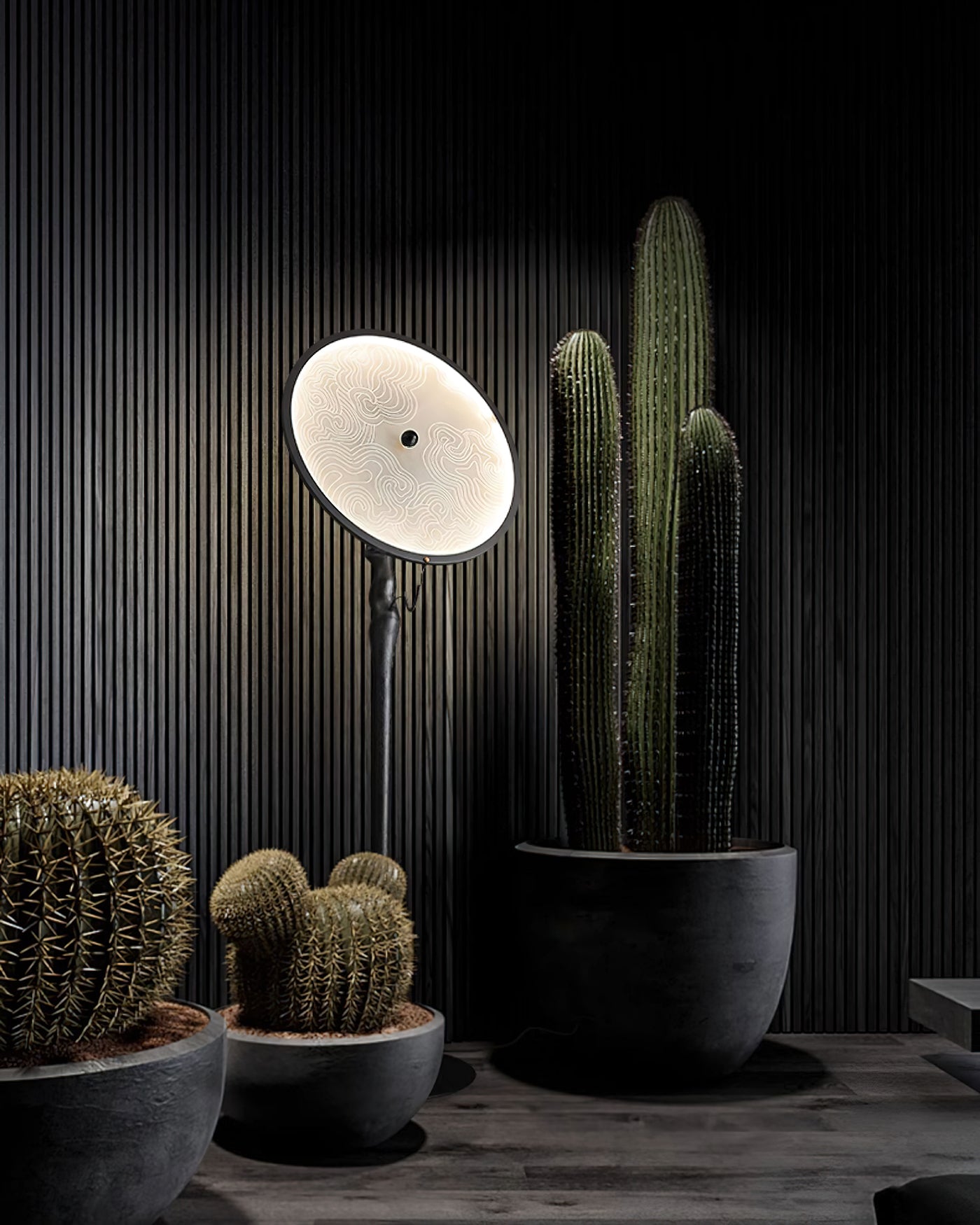 Radar_Transmitter_Floor_Lamp_10