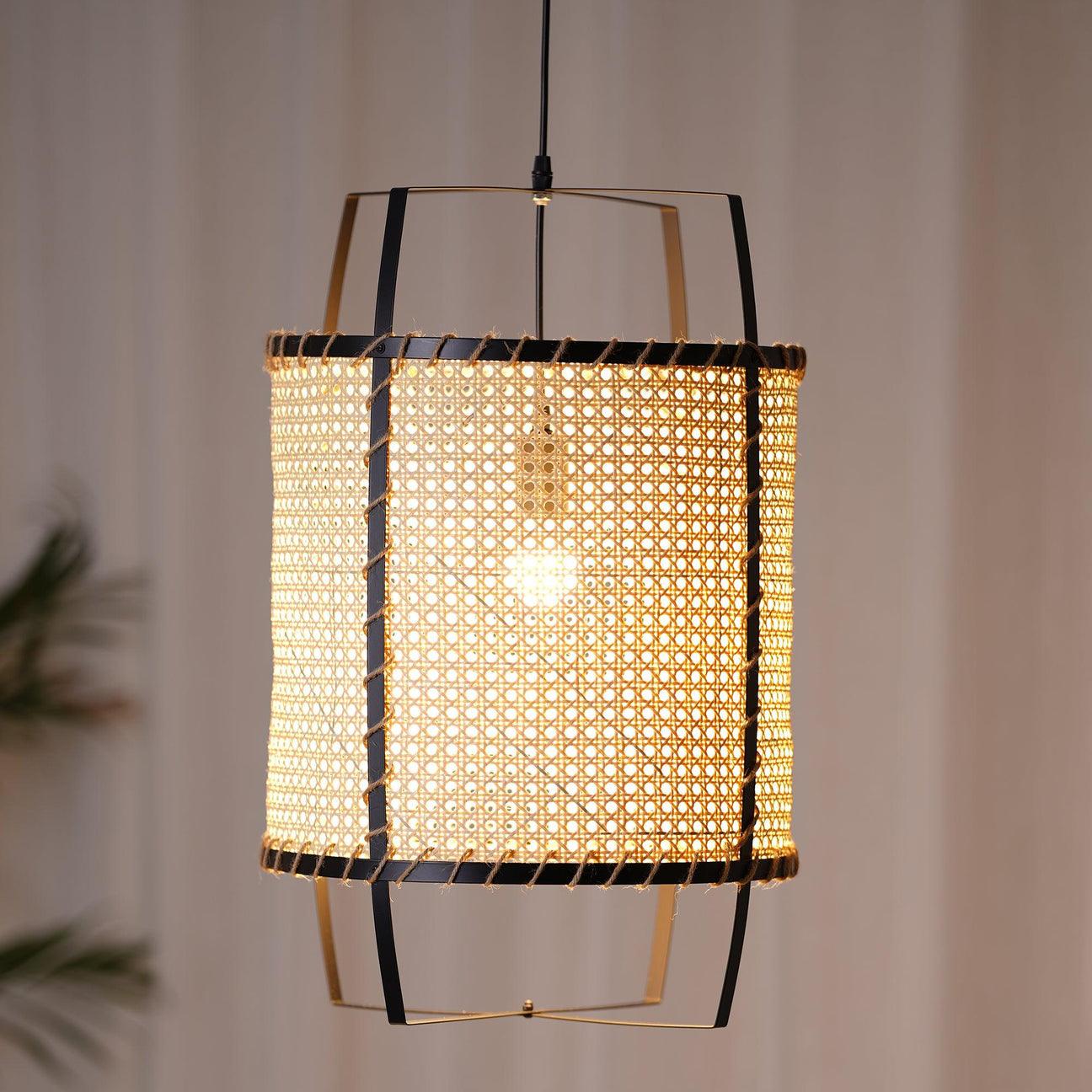Rattan_Cane_Pendant_Light_2