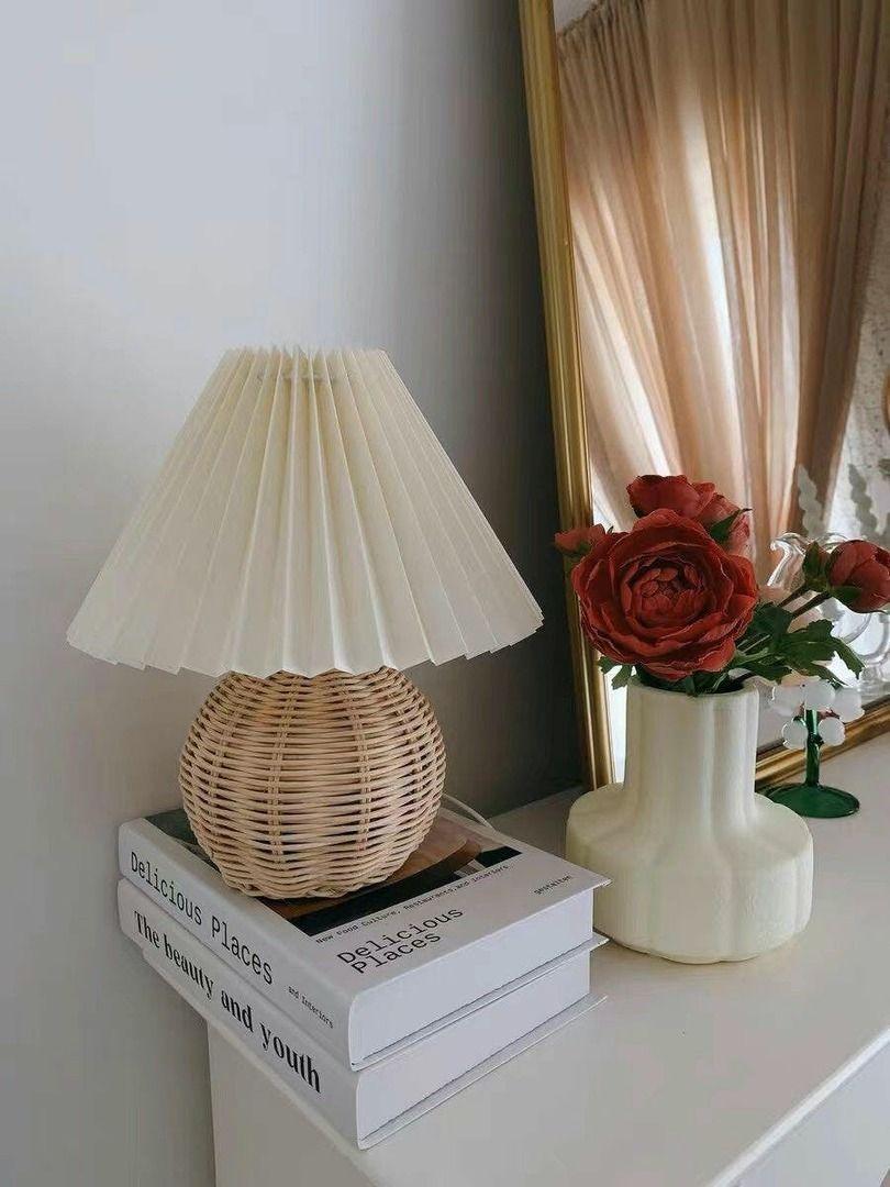 Rattan_Pleated_Table_lamp_15