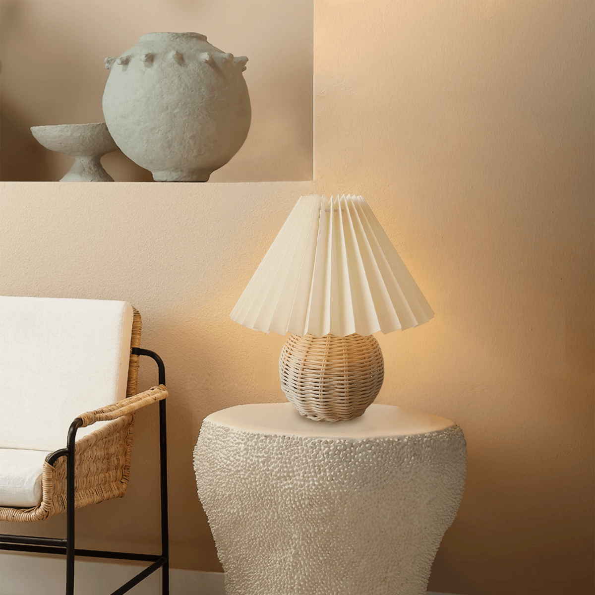 Rattan_Pleated_Table_lamp_2