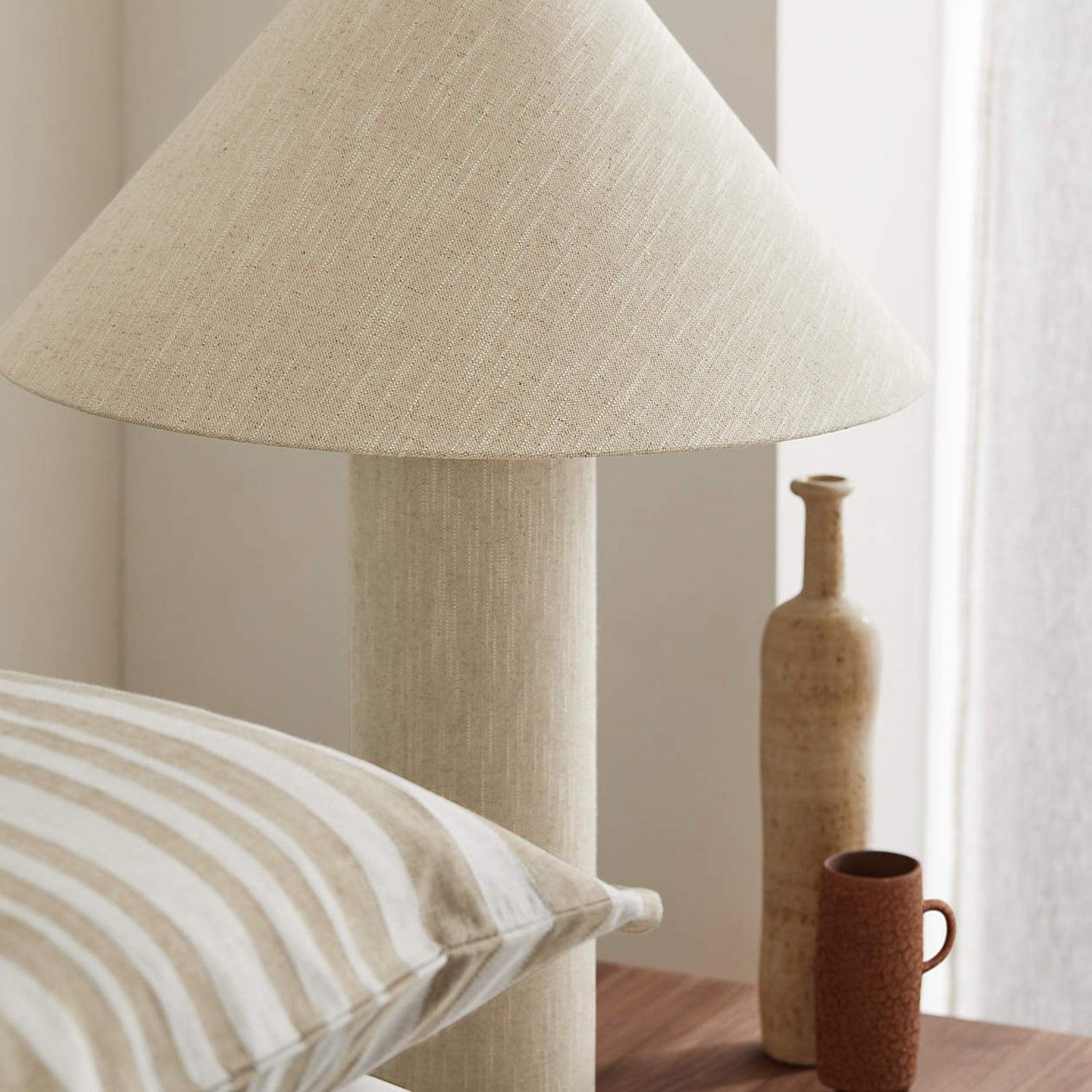 Remi_Linen_Table_Lamp_10
