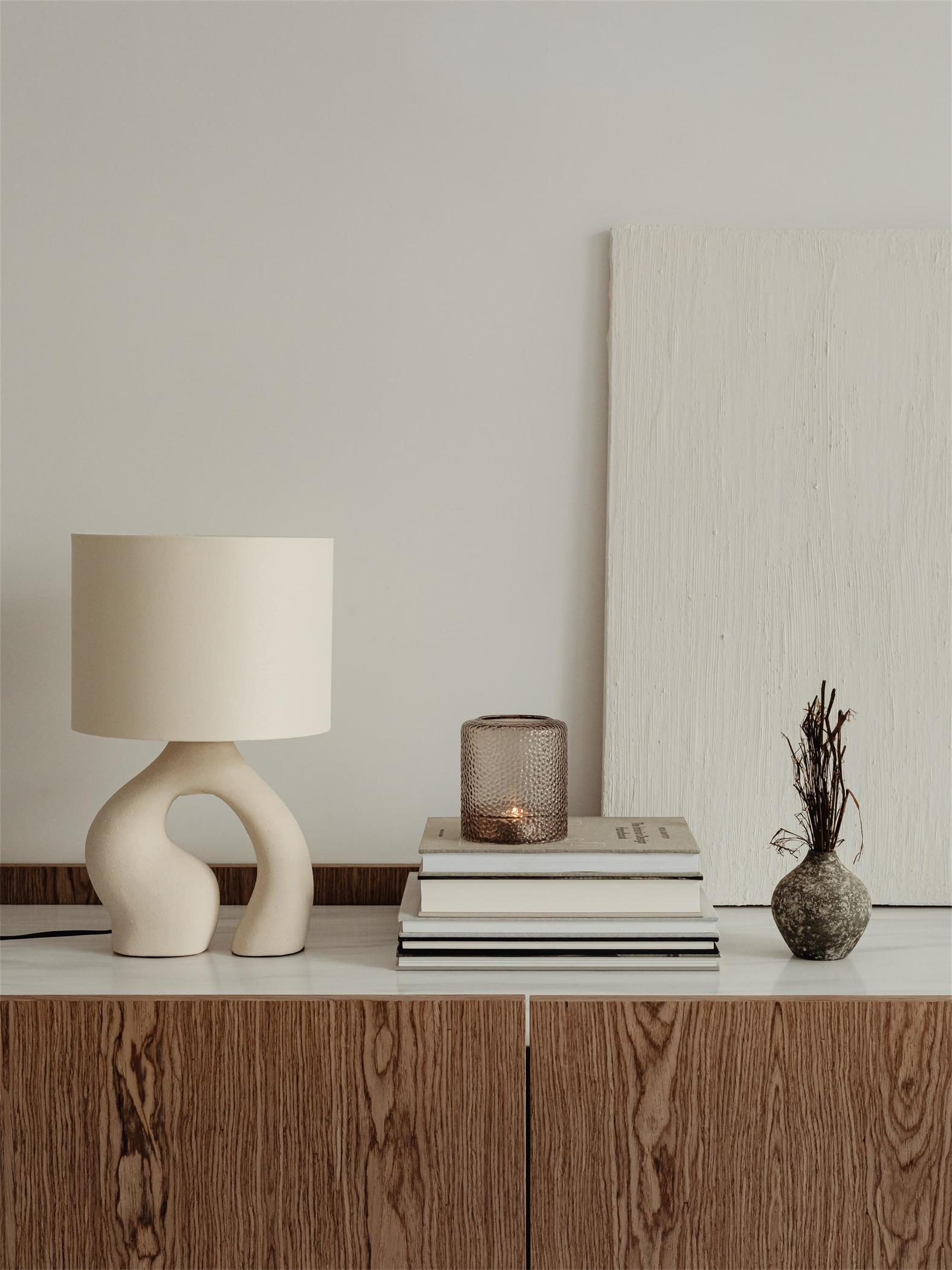 Resin_Art_Table_Lamp_22