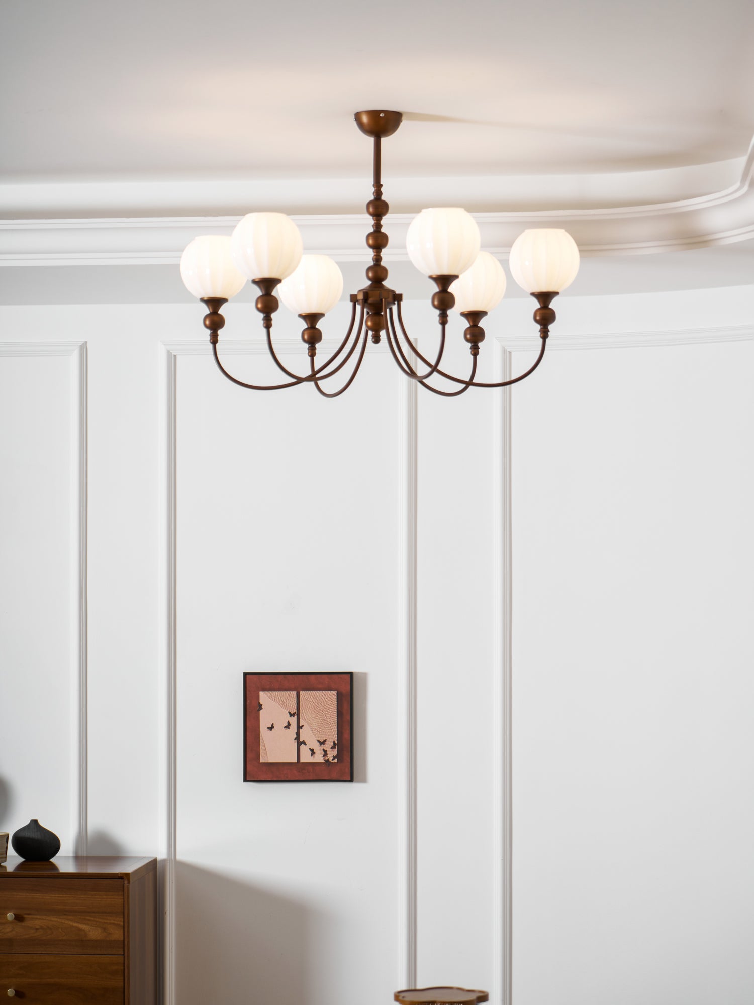 Retro-Monique-Chandelier-_10