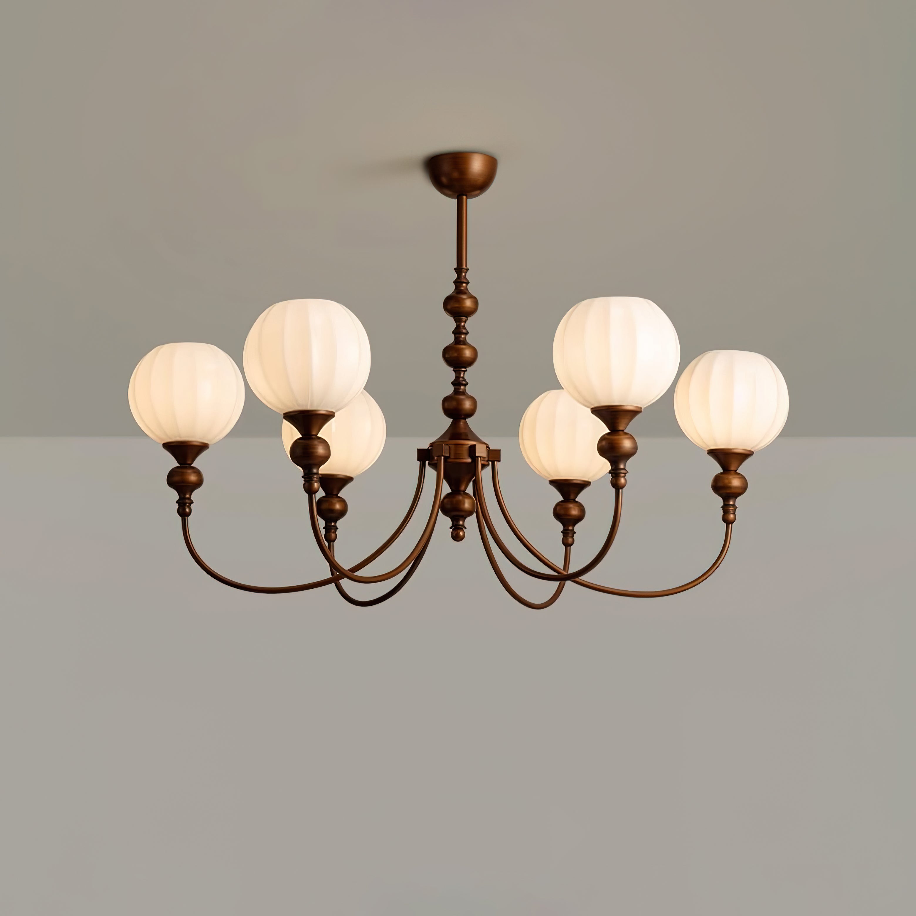 Retro_Monique_Chandelier_3