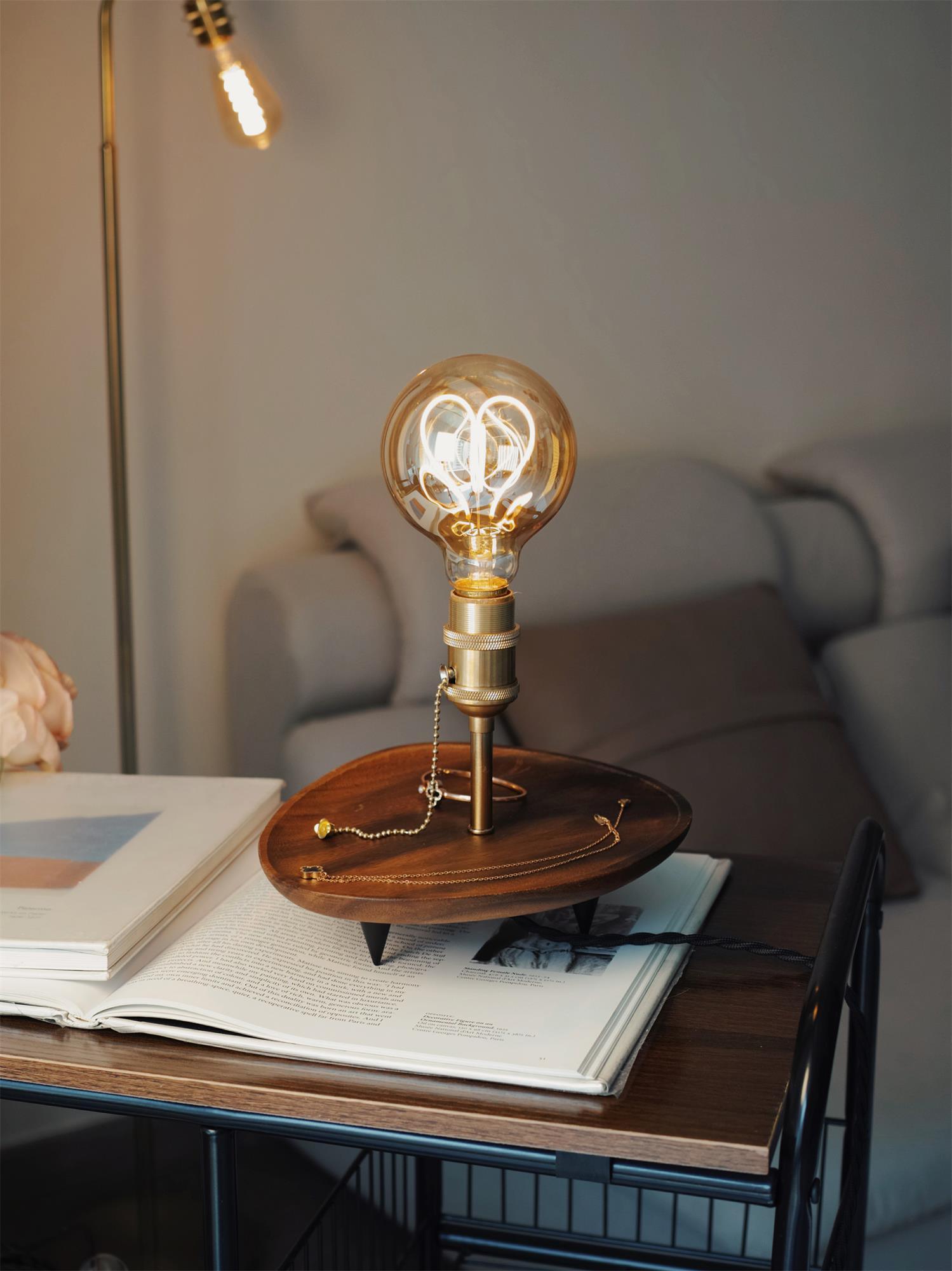 Retro_Solid_Wood_Tray_Table_Lamp_11