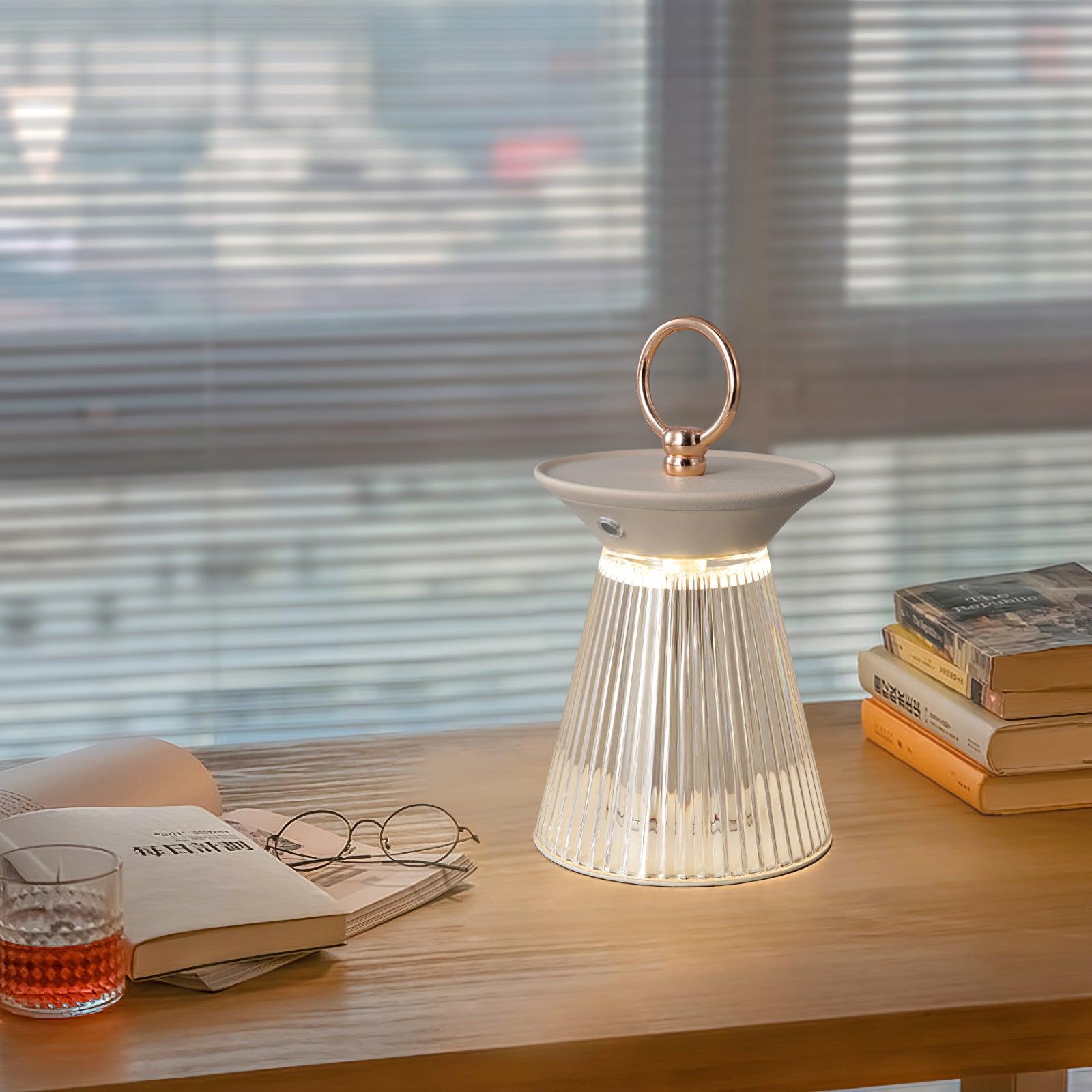 Ribbed_Table_Lamp_5